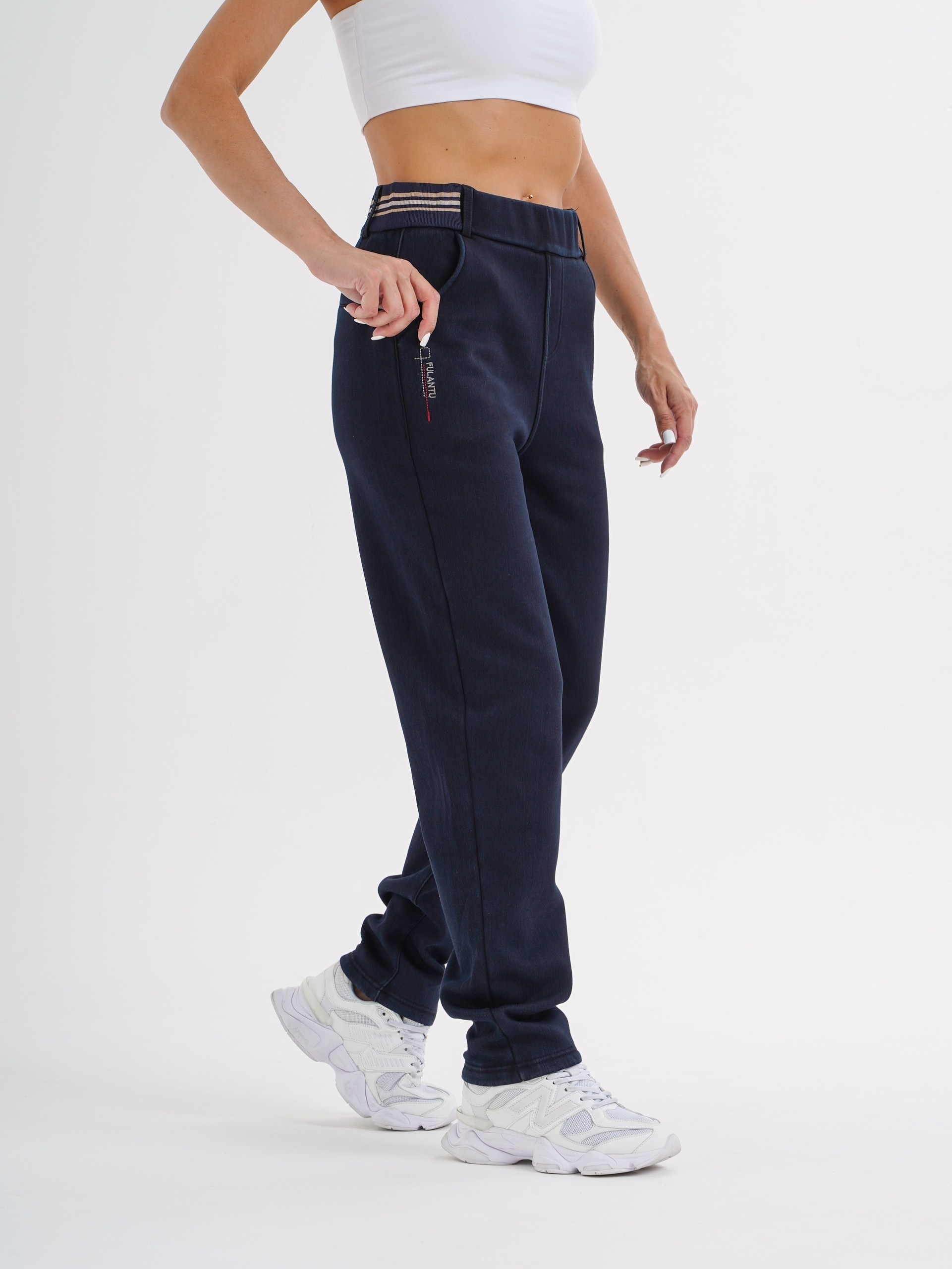 черные спортивные штаны с начесом,брюки спортивные,брюки спортивные с начесом,женские спортивные брюки,брюки джоггеры