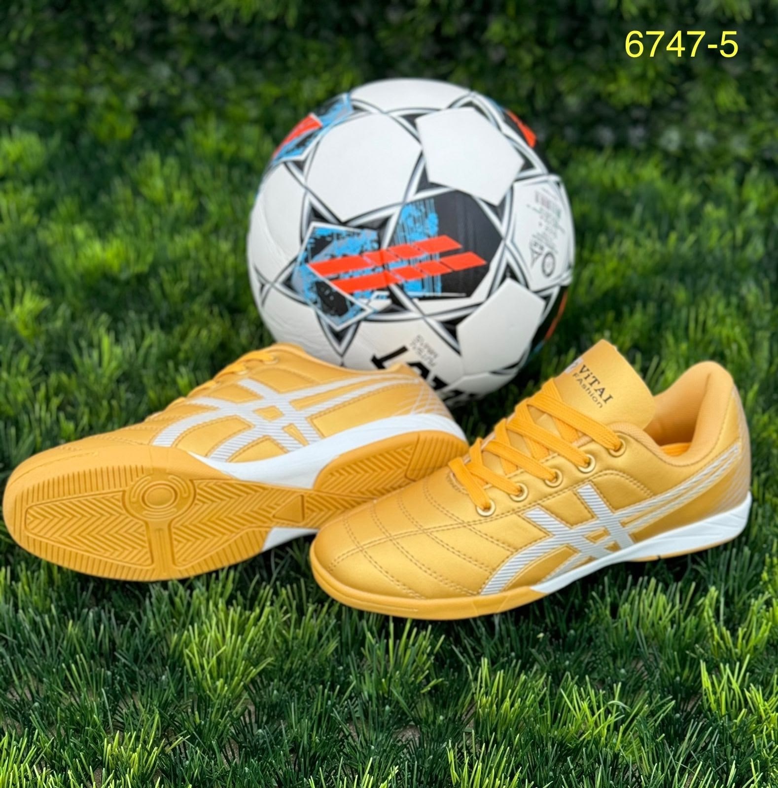 бутсы футбольные для зала футзалки детские,бутсы детские футбольные,футбольная ,футзалки детские,футбольная бутса