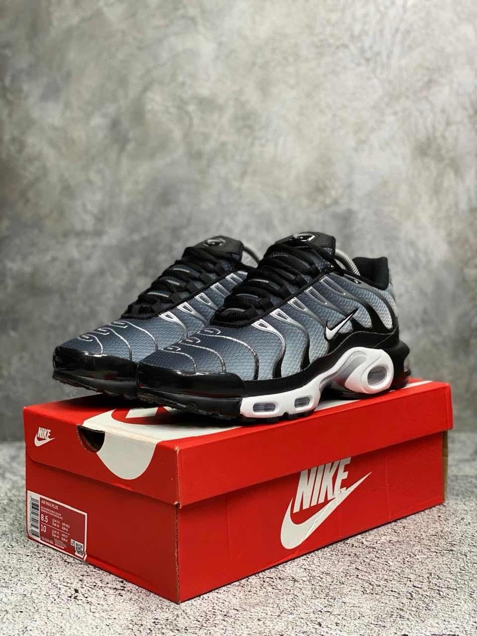 кроссовки nike air max tn plus,кроссовки nike air max tn plus мужские,кроссовки мужские nike air max tn,кроссовки мужские nike,nike air max tn plus