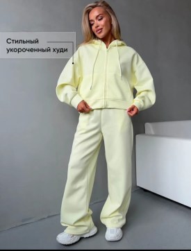 Костюм