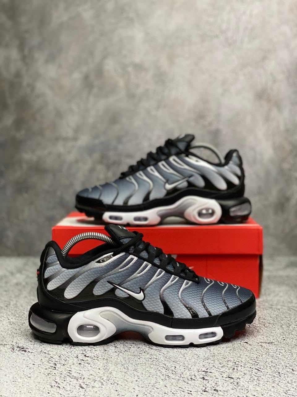 кроссовки nike air max tn plus,кроссовки nike air max tn plus мужские,кроссовки мужские nike air max tn,кроссовки мужские nike,nike air max tn plus