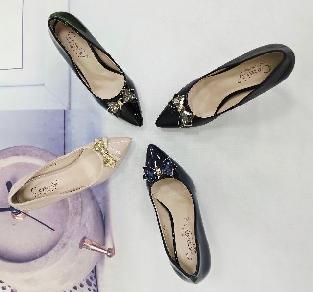 ,женские туфли лодочки,лакированные туфли женские,туфля женская,черные туфли