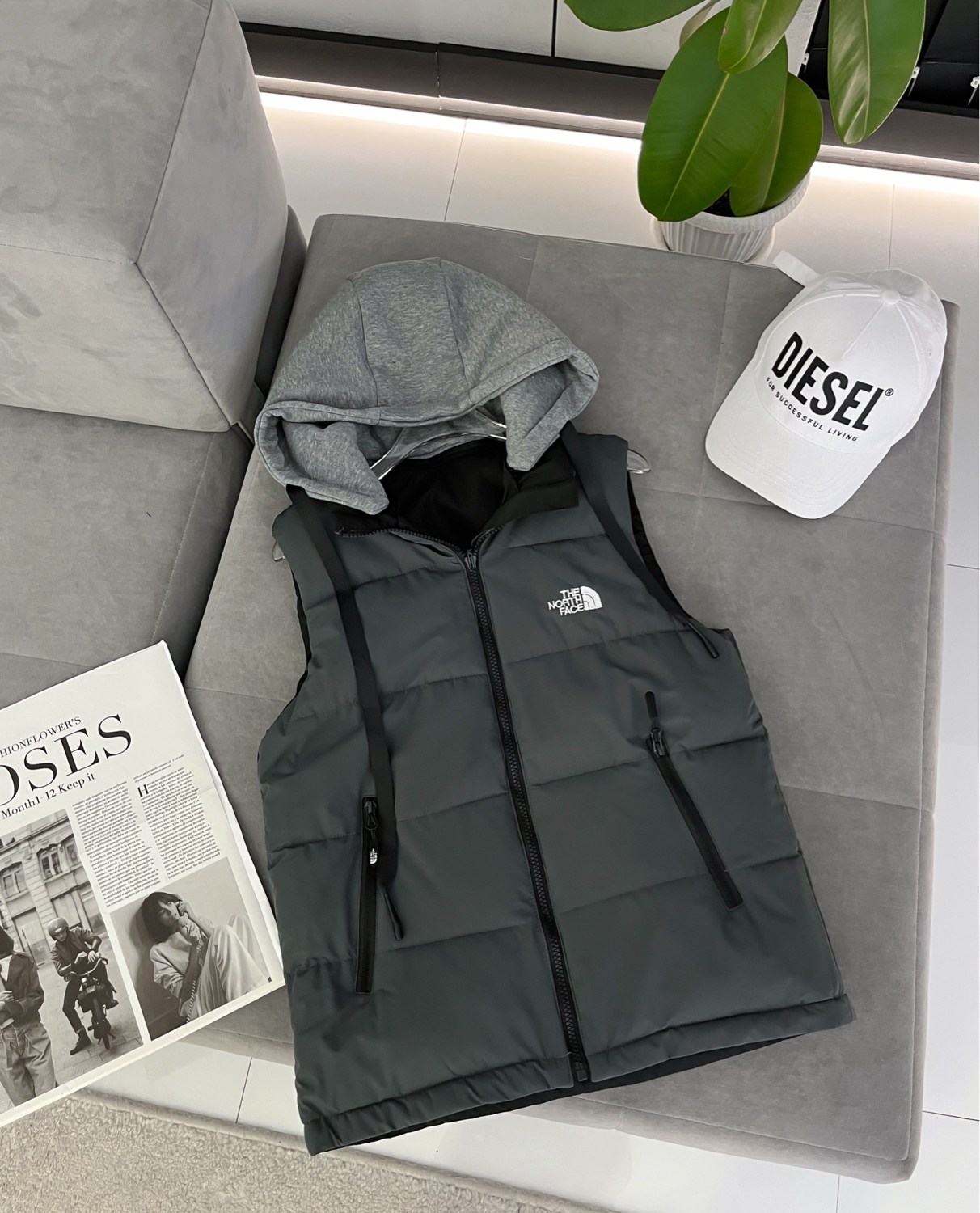 жилет,жилетка женская,жилетка,жилеты с капюшоном,жилетка монклер