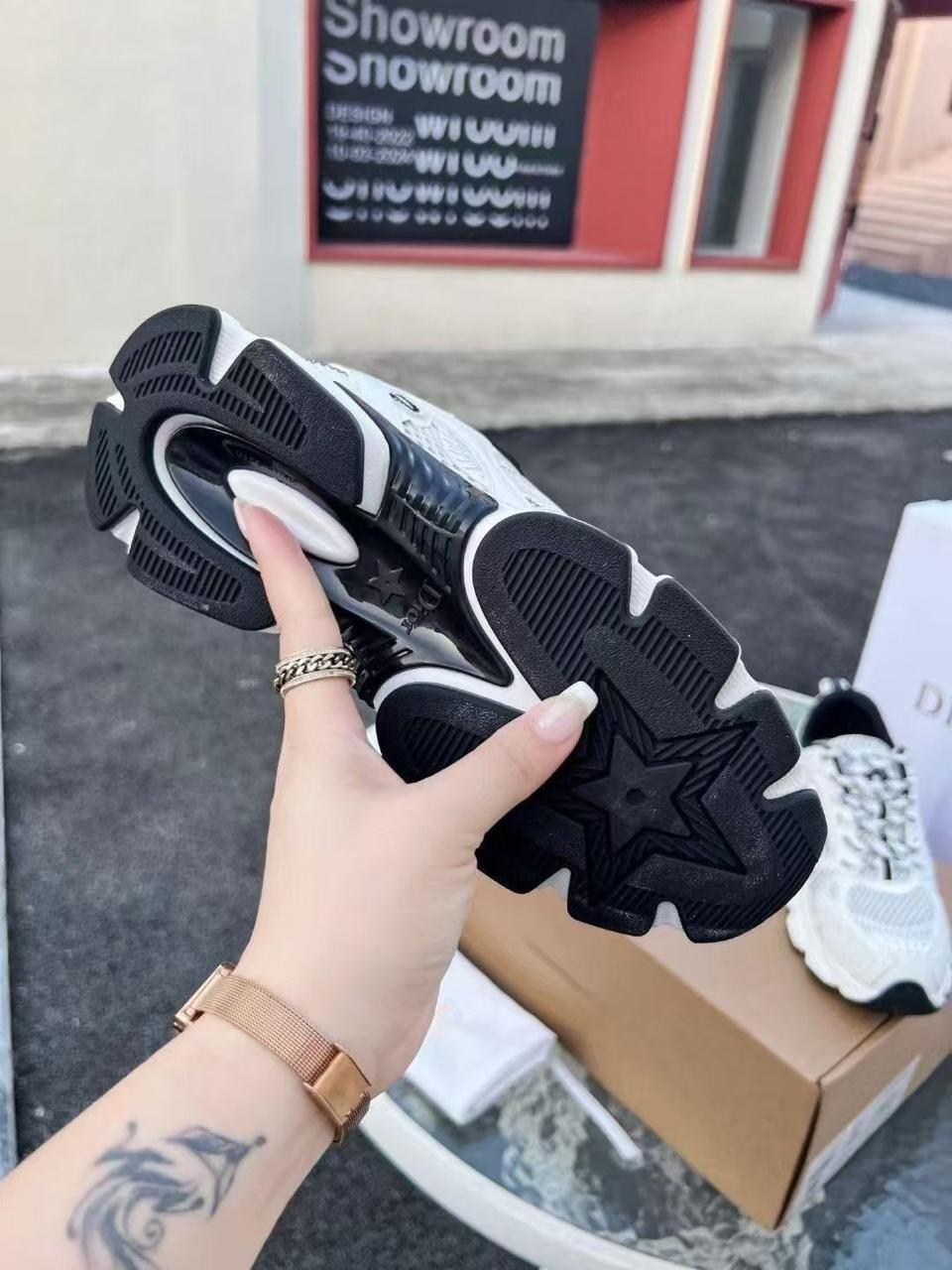 dior кроссовки,кроссовки christian dior,кроссовки женскиe,диор кроссовки,dior кроссовки мужские