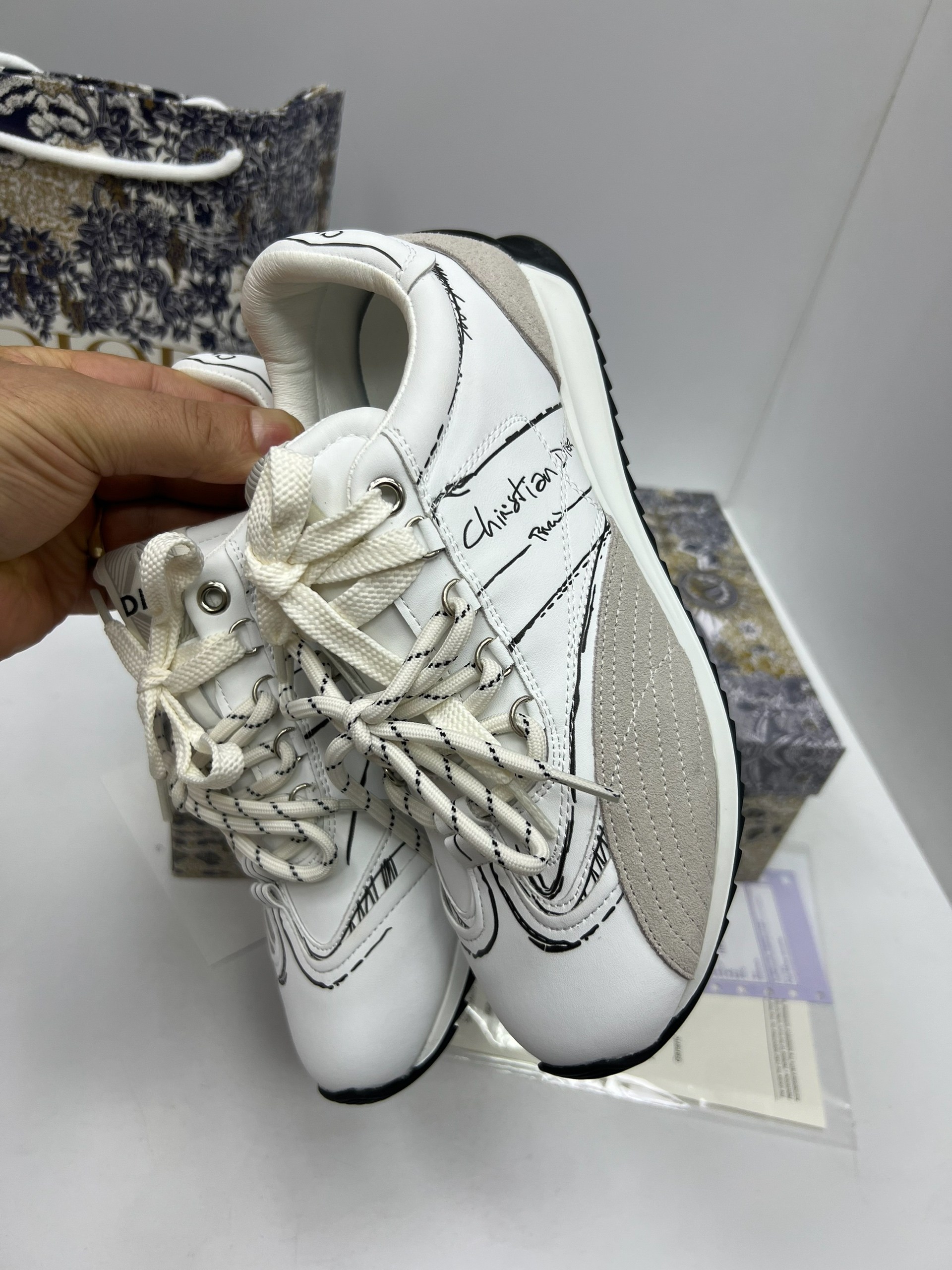 кроссовки кристиан диор,dior кроссовки,кроссовки,кроссовки christian dior,диор кроссовки