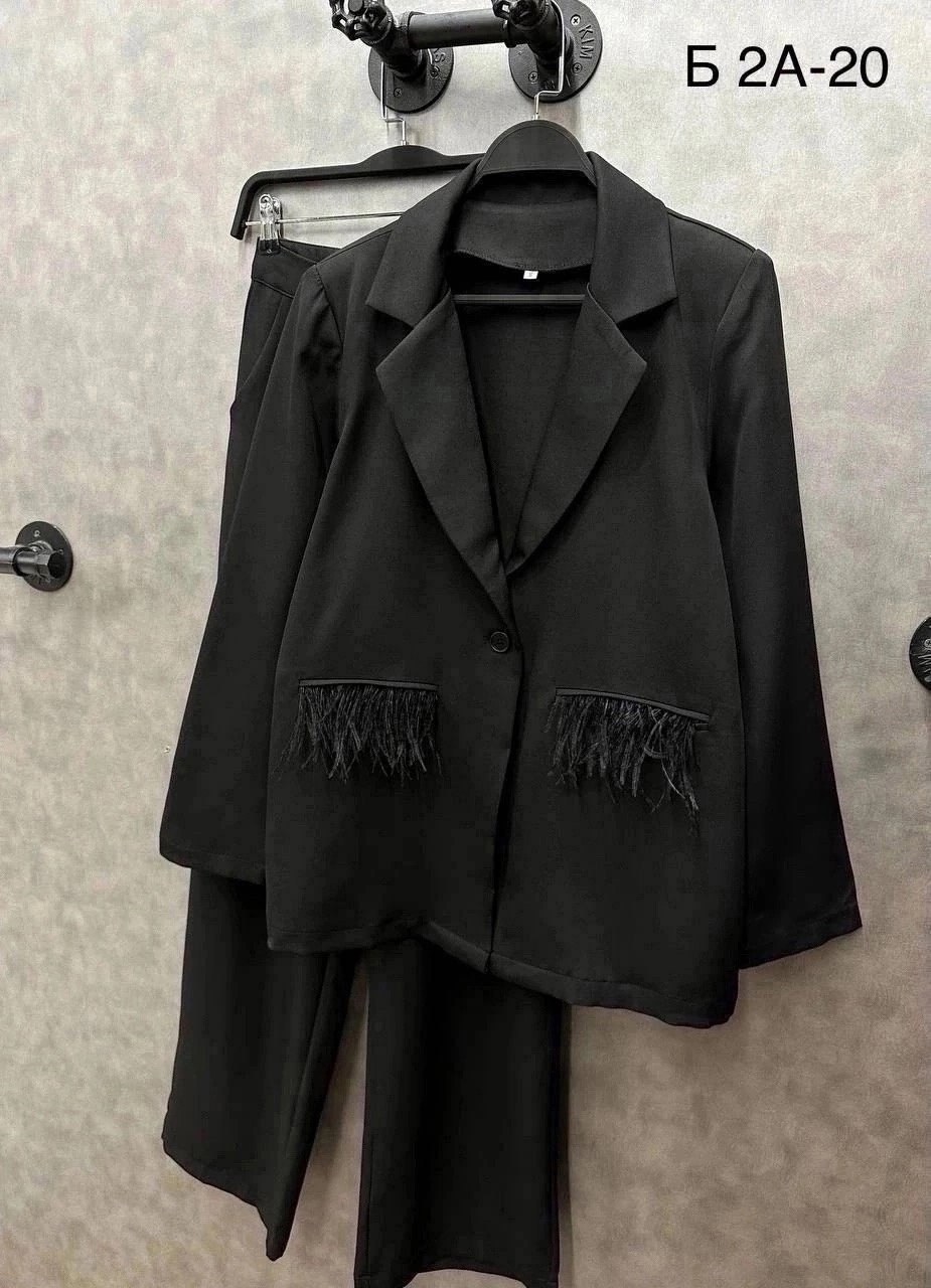 женские брючные костюмы,стильные костюмы,модные костюмы,брючный костюм с перьями,женский брючный костюм двойка