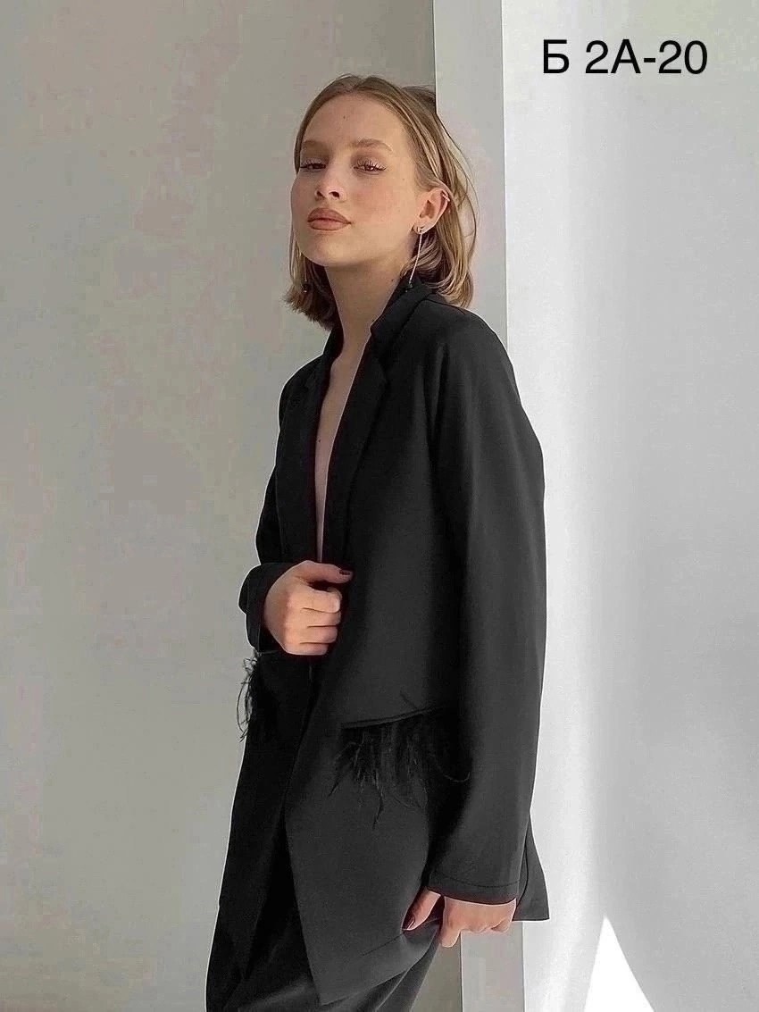 женские брючные костюмы,стильные костюмы,модные костюмы,брючный костюм с перьями,женский брючный костюм двойка