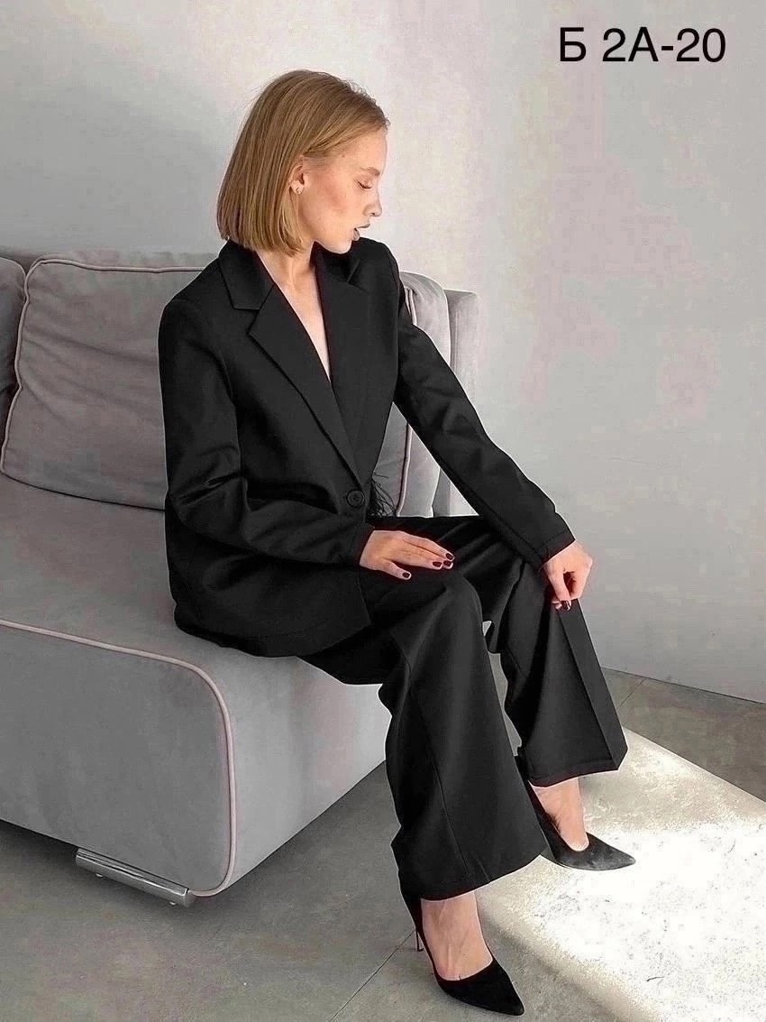 женские брючные костюмы,стильные костюмы,модные костюмы,брючный костюм с перьями,женский брючный костюм двойка