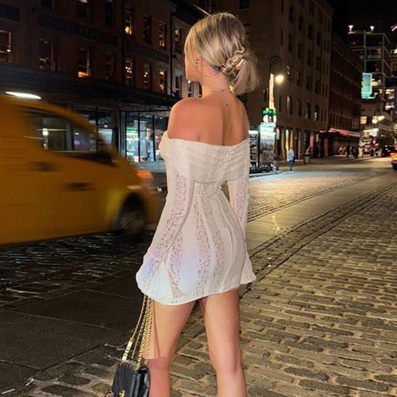 женское кружевное платье с открытыми плечами,платье белое кружевное,кружевное мини платье,кружевное платье,женские кружевные платья