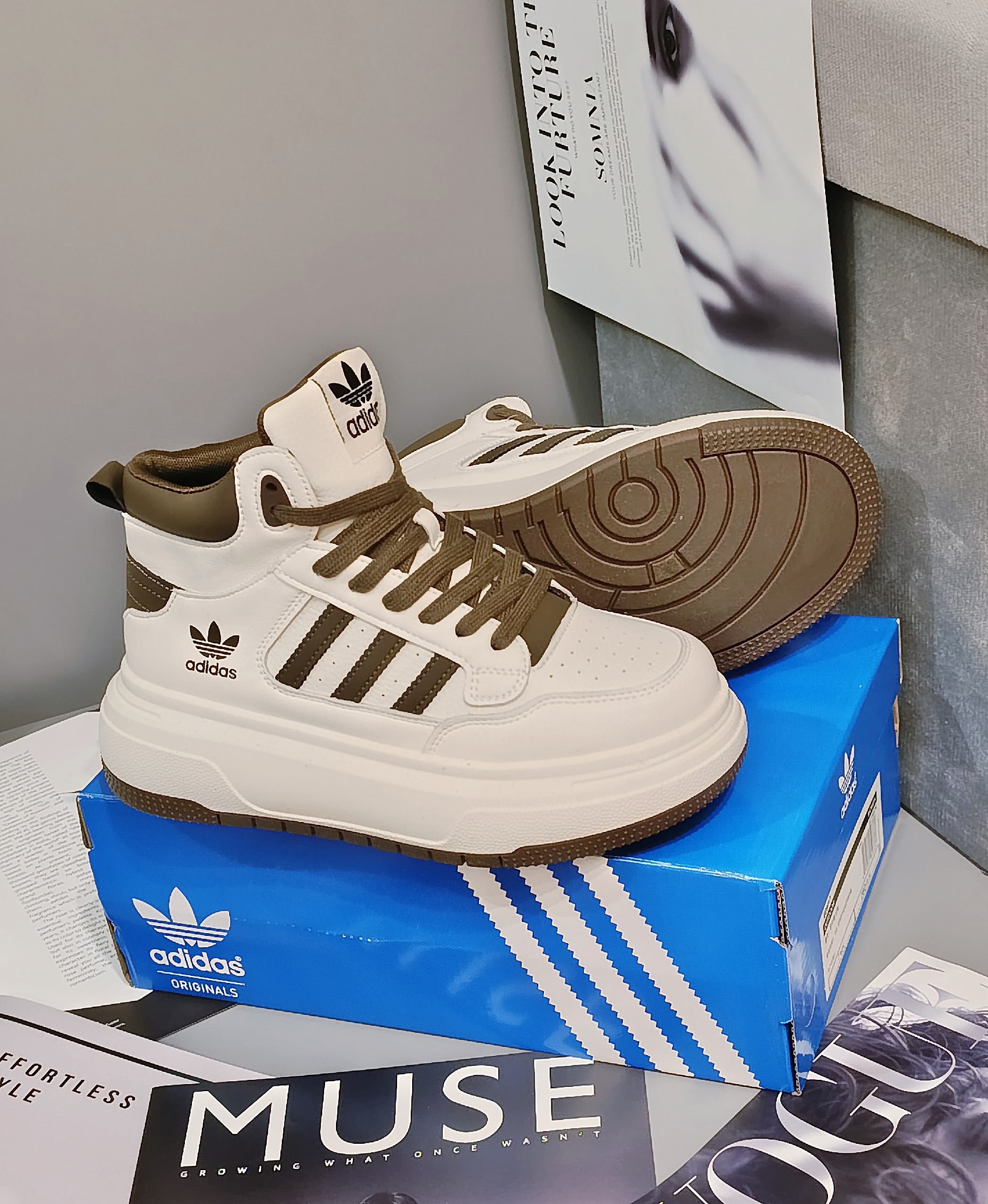 кроссовки adidas зимние высокие с мехом adidas,зимние кроссовки adidas,кроссовки adidas,кроссовки женский adidas,кроссовки зимние мужские adidas