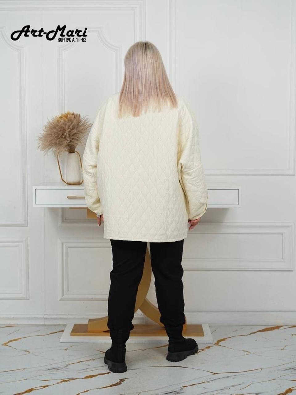 весенняя стеганная куртка,стеганная куртка, больших размеров,женская куртка,куртка