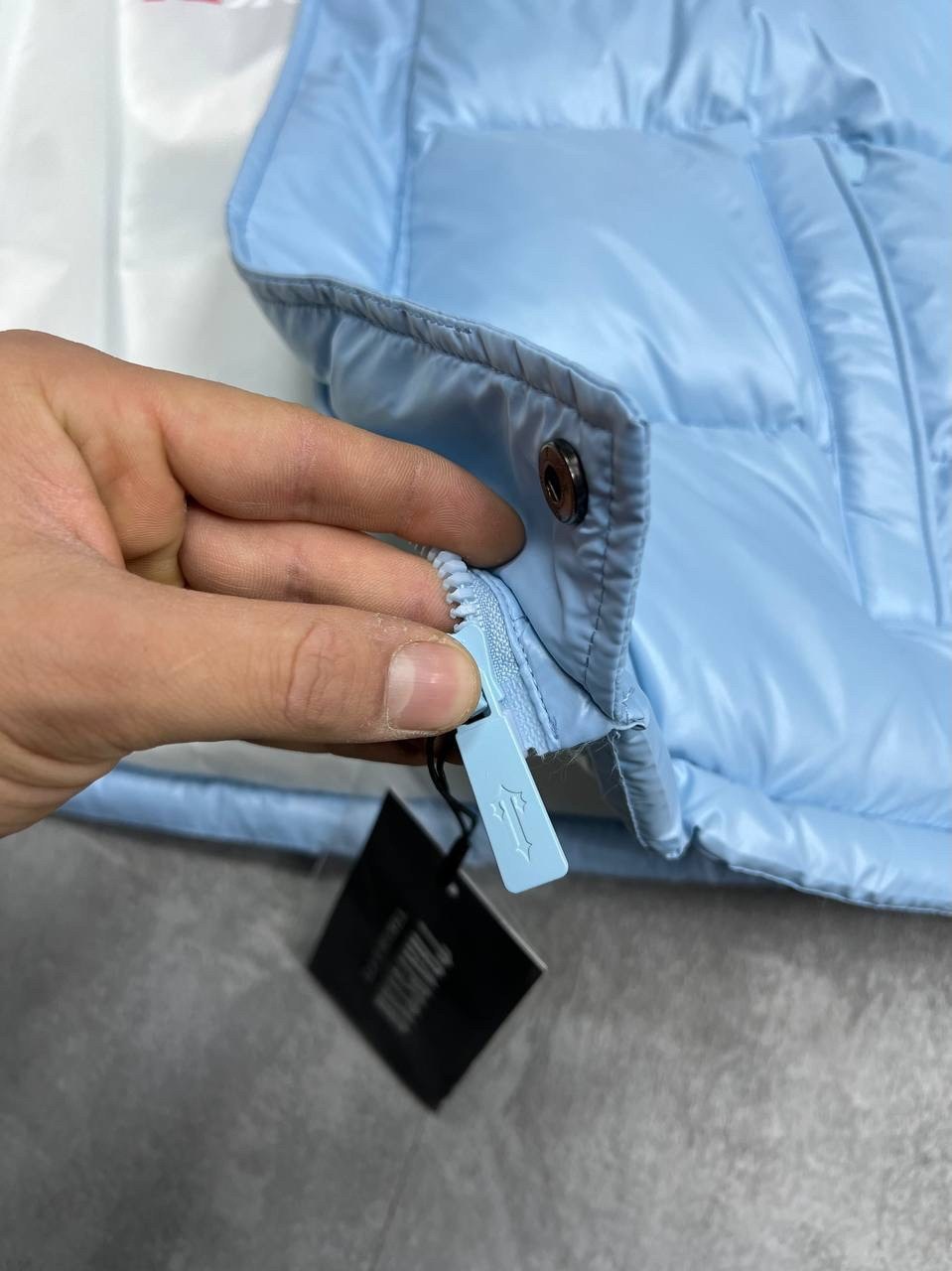 куртка пуховик,куртка зимняя,демисезонная куртка,легкая куртка,куртка