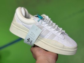 Кроссовки