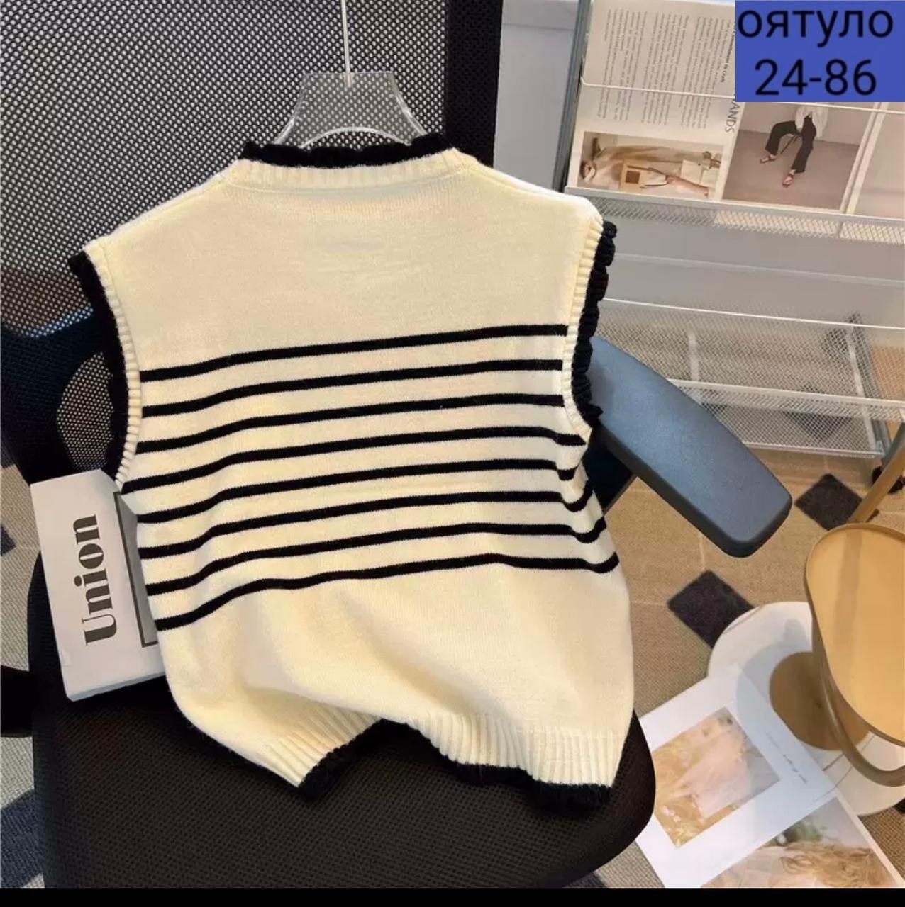 женский трикотажный жилет в полоску,вязаные жилеты женские,вязаный свитер в полоску,свитер жилет,жилет вязаный