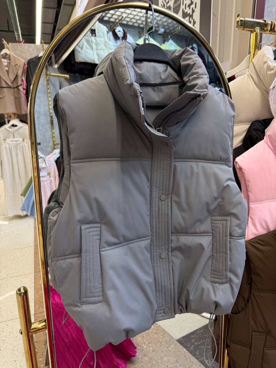 женские жилетки,жилет,стильные пуховики,жилетка,жилетка теплая
