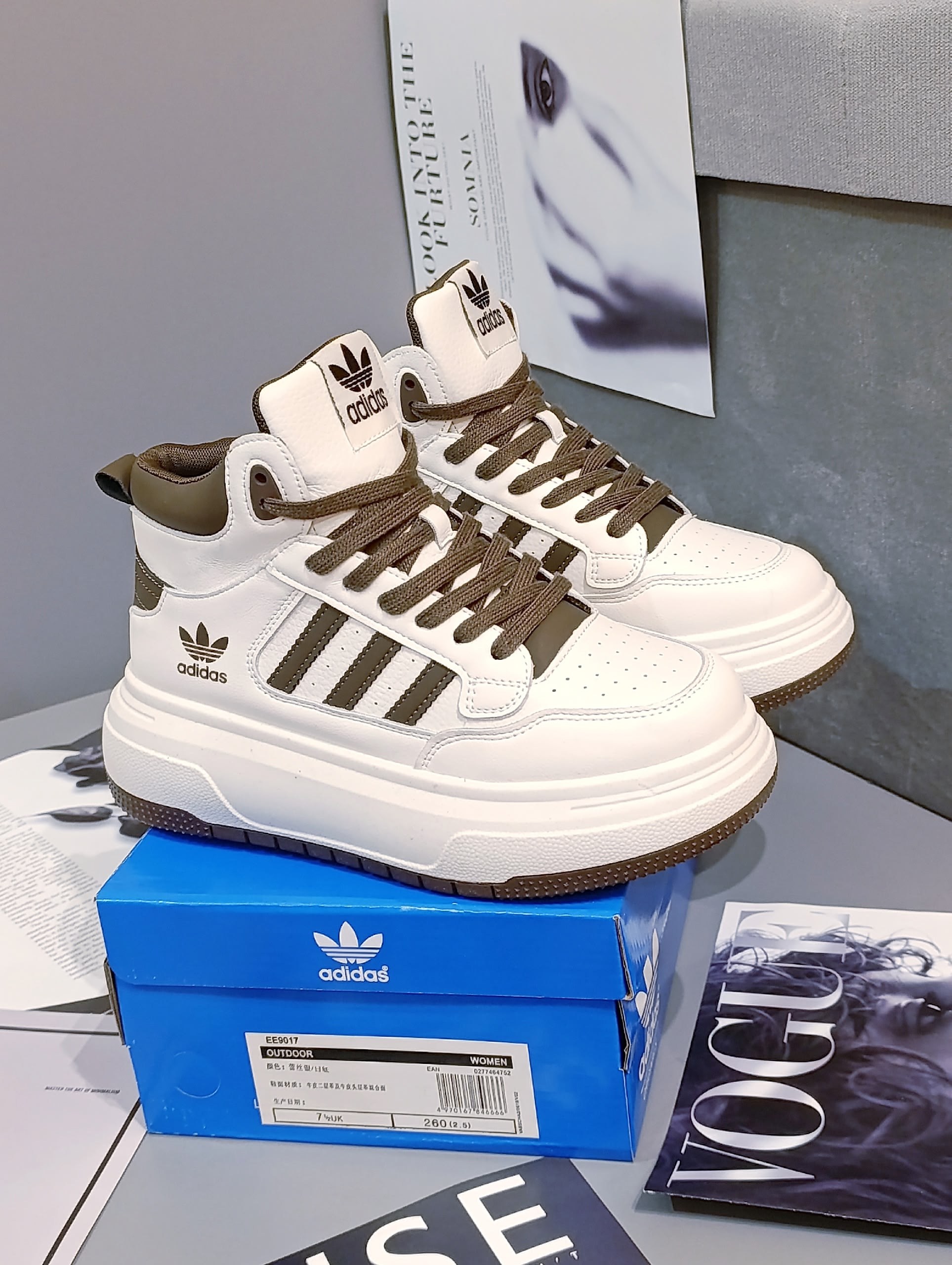 кроссовки adidas зимние высокие с мехом adidas,зимние кроссовки adidas,кроссовки adidas,кроссовки женский adidas,кроссовки зимние мужские adidas