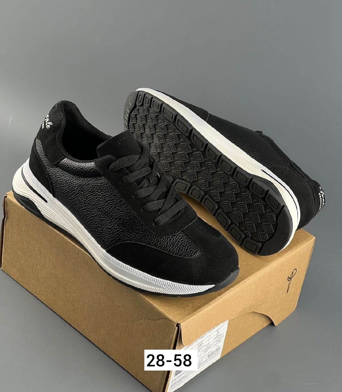 ,кроссовки черные,женские кроссовки,мужской кроссовки,кроссовка мужской