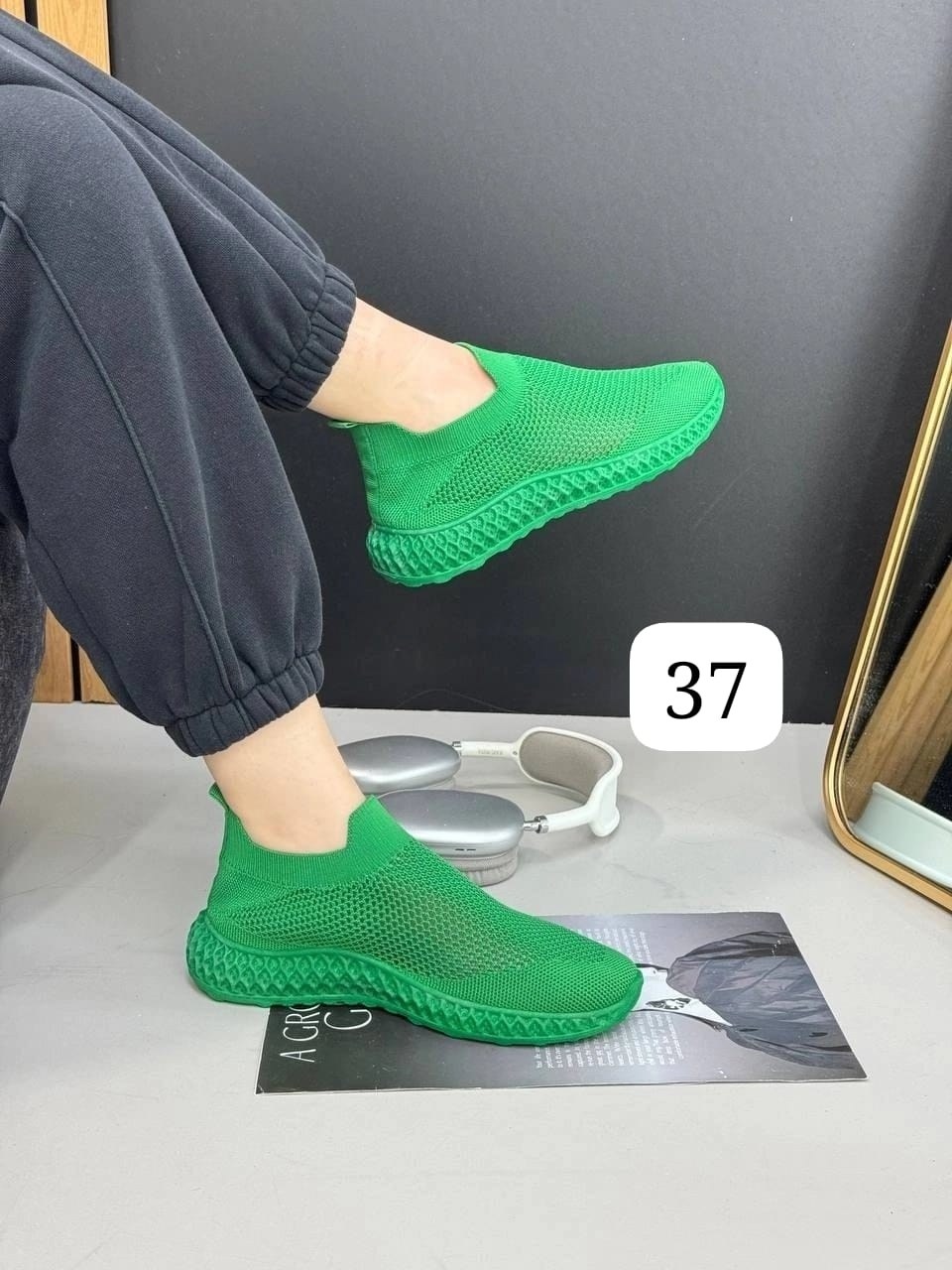 ,кожаные шлепки,женские шлепанцы,босоножки сандали,шлепки женские кожаные