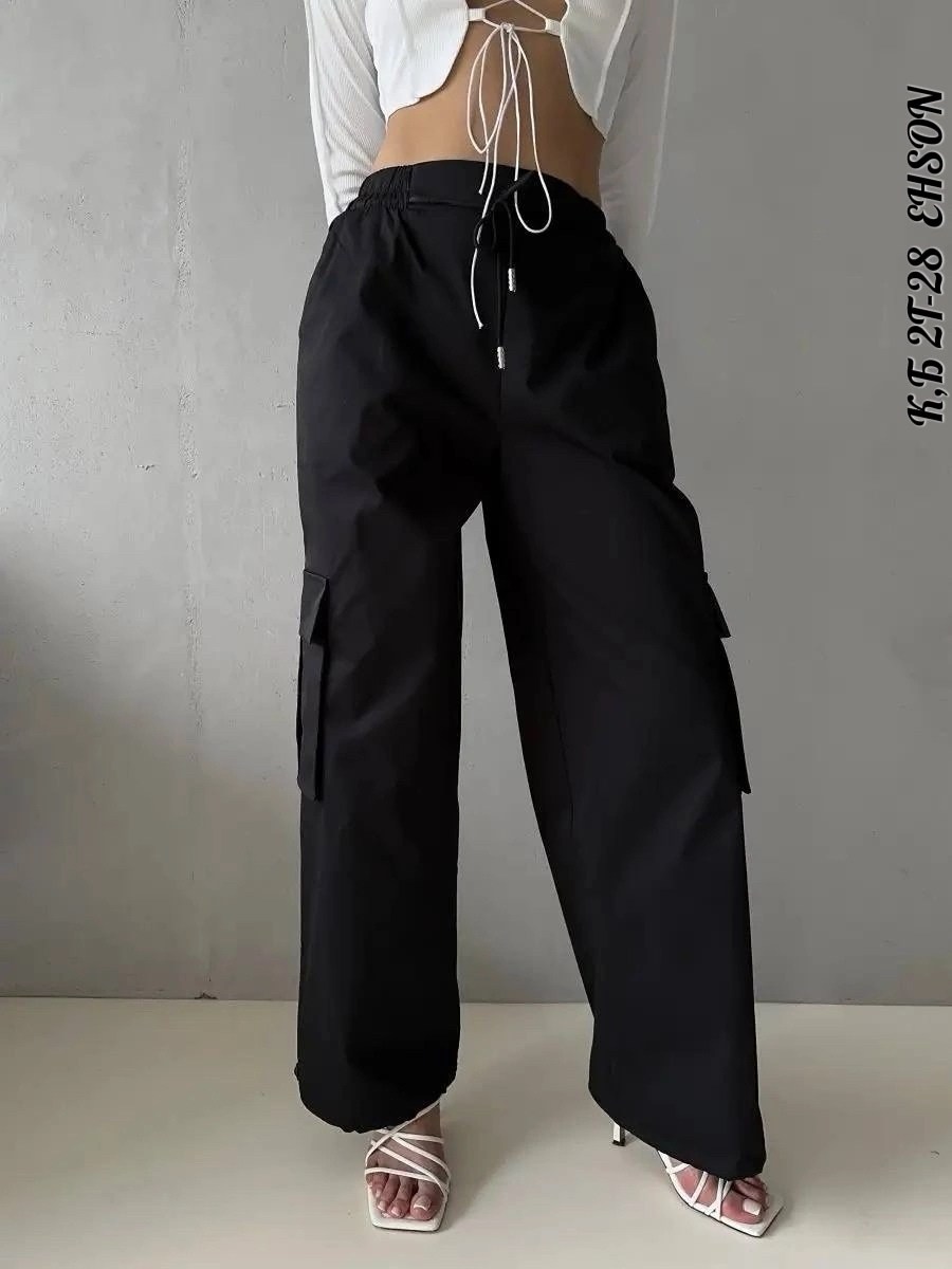 джинсы брюки,женские брюки,модные позы,