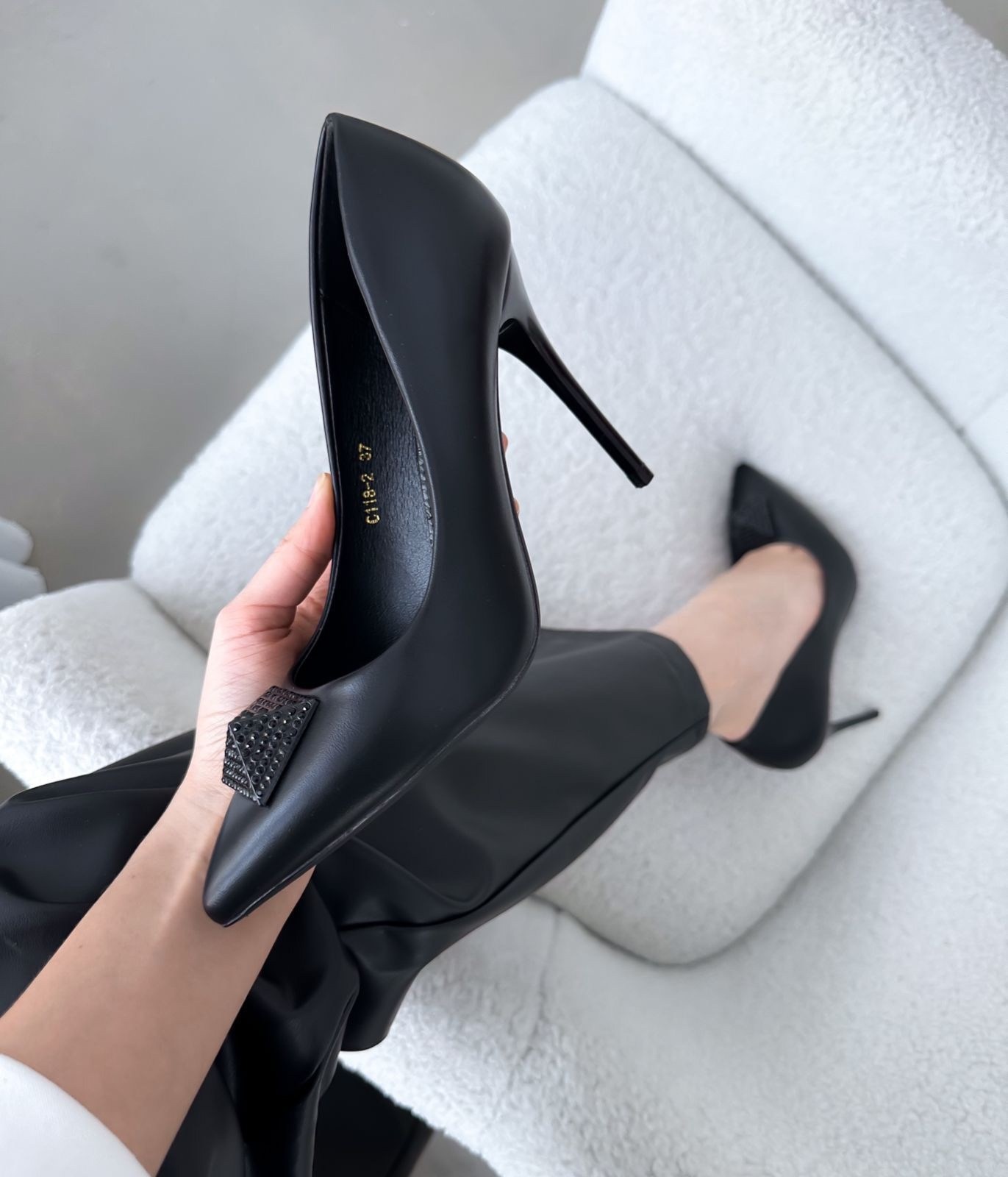 туфли росси джанвито,бежевые туфли,туфли лодочка,туфли лодочки бежевые,туфли лодочки замшевые