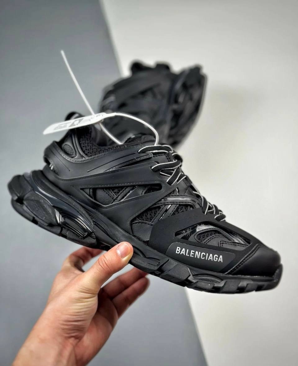 кроссовки balenciaga track,кроссовки баленсиага трак,кроссовки balenciaga,кроссовки мужские баленсиага,баленсиага черные кроссовки