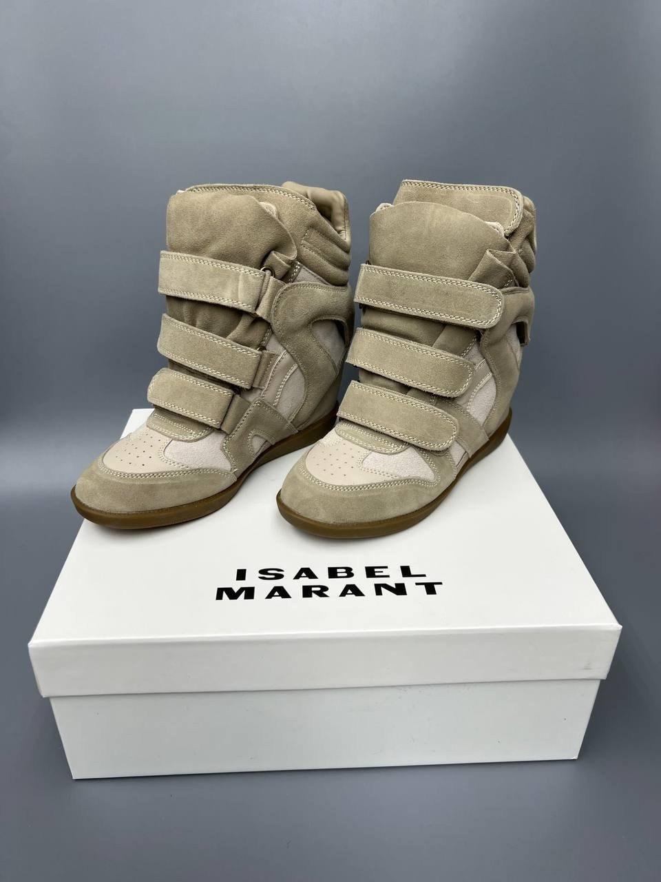 ,кроссовки для женщин,обуви,оригинальные кроссовки,кроссовки miu miu женские