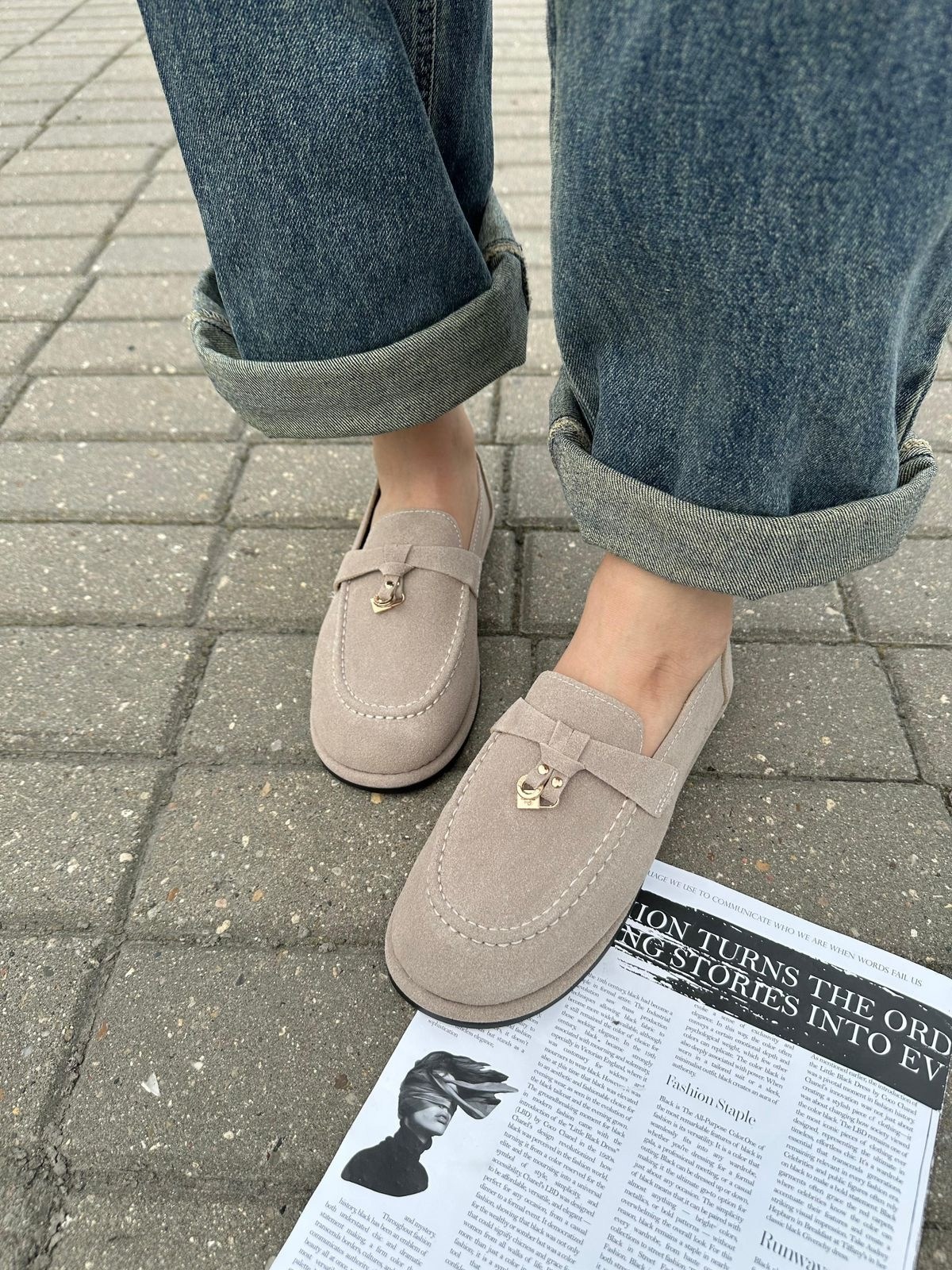 ,лоферы замш,модные лоферы,мокасины женские замшевые бежевые,лоферы loro piana