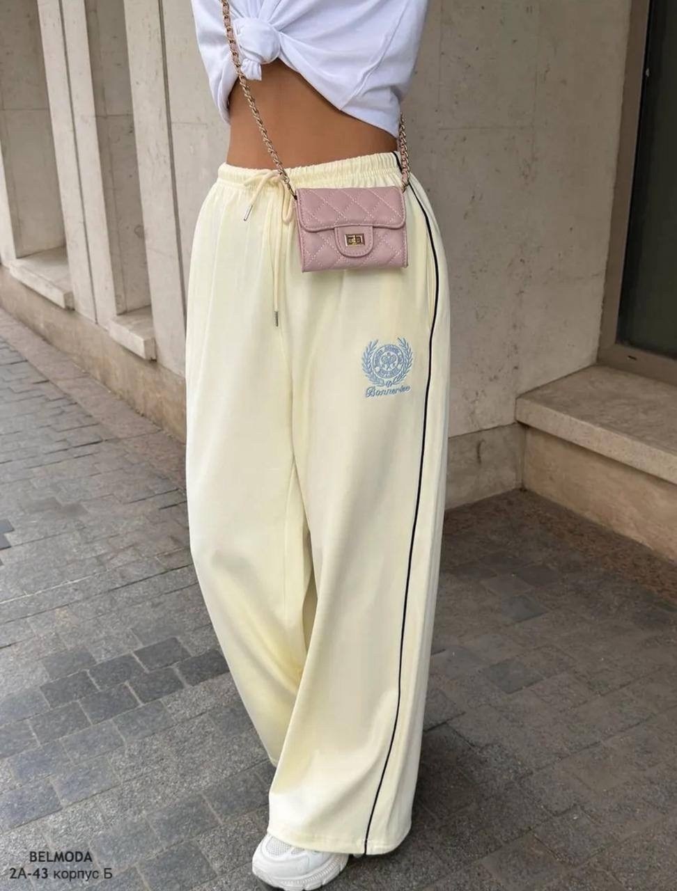 спортивные штаны,спортивные брюки,серые спортивные штаны,штаны широкие,модные брюки