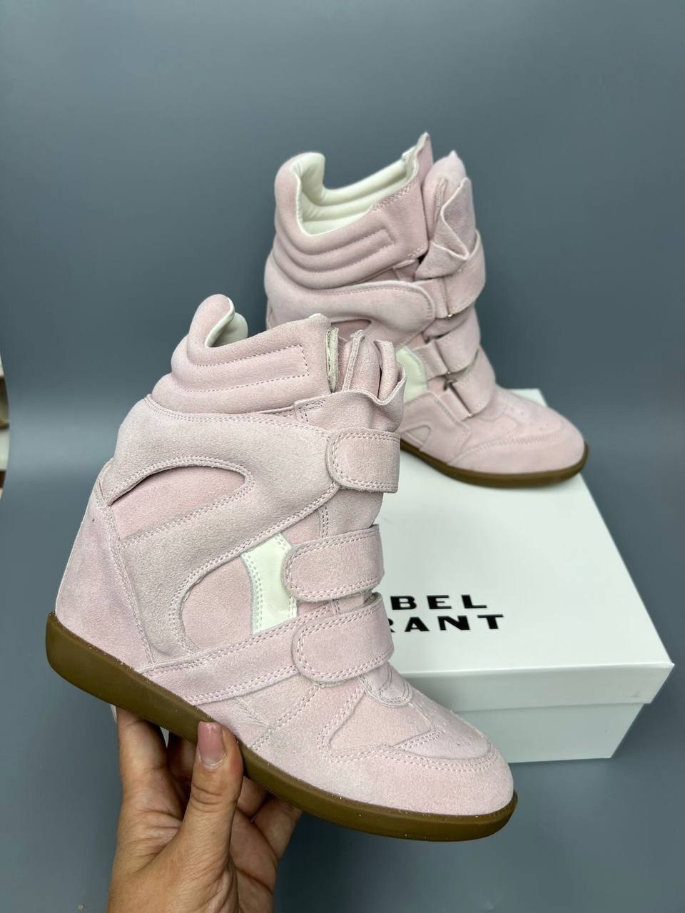 ,кроссовки для женщин,обуви,оригинальные кроссовки,кроссовки miu miu женские