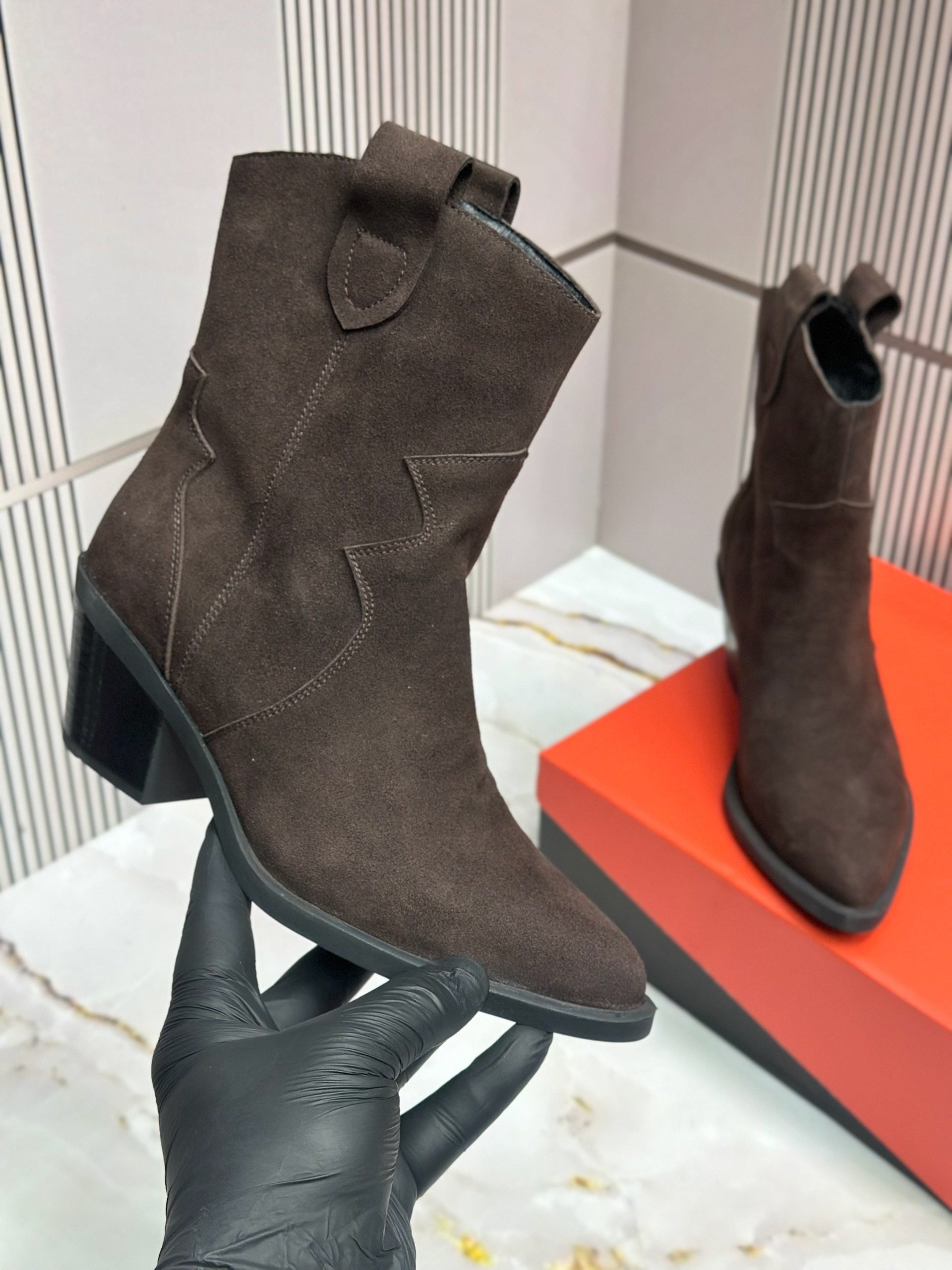 ,ботильоны казаки замшевые женские,замшевые ботильоны,ботильоны казаки,сапоги казаки замшевые