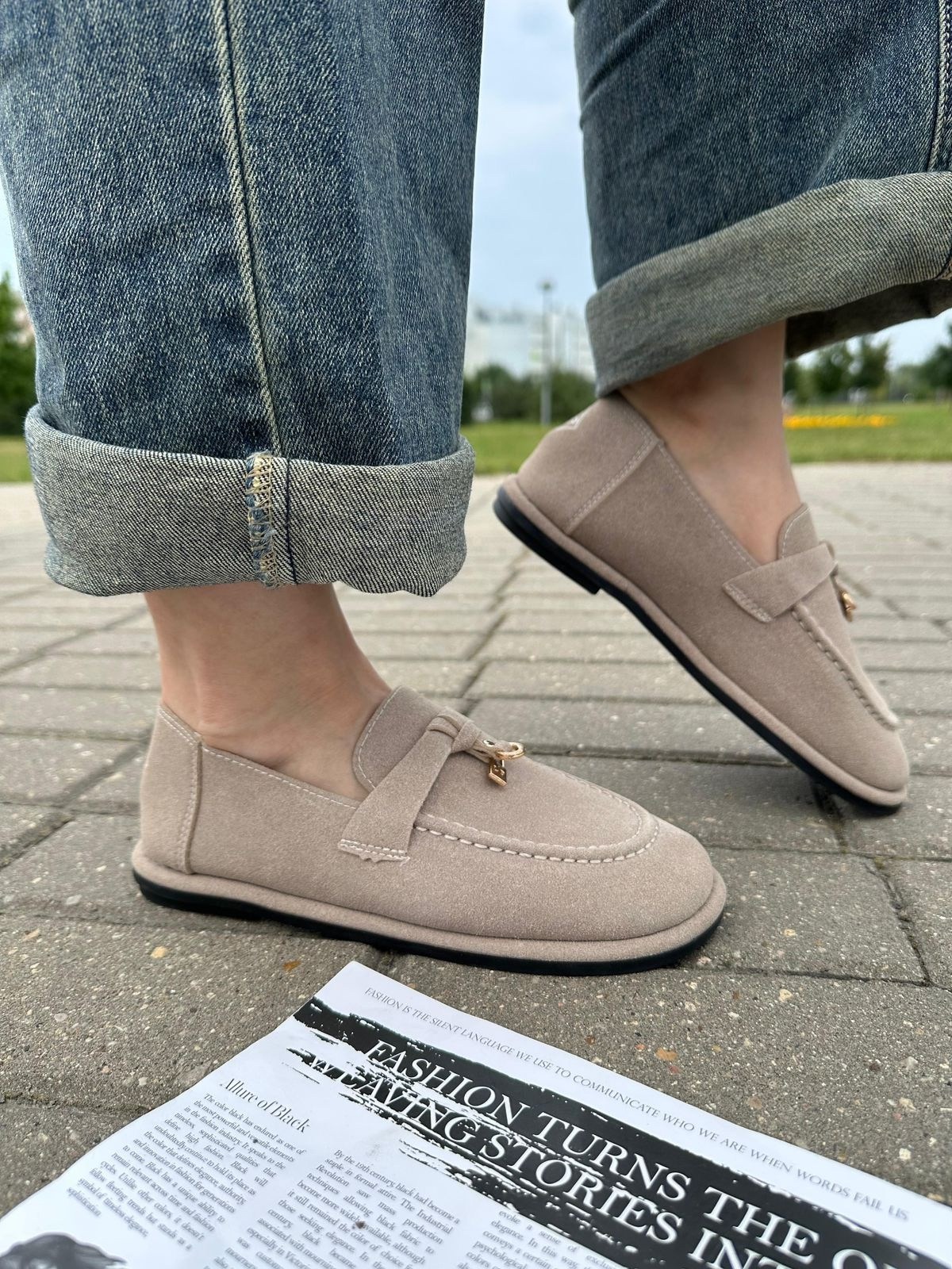 ,лоферы замш,модные лоферы,мокасины женские замшевые бежевые,лоферы loro piana