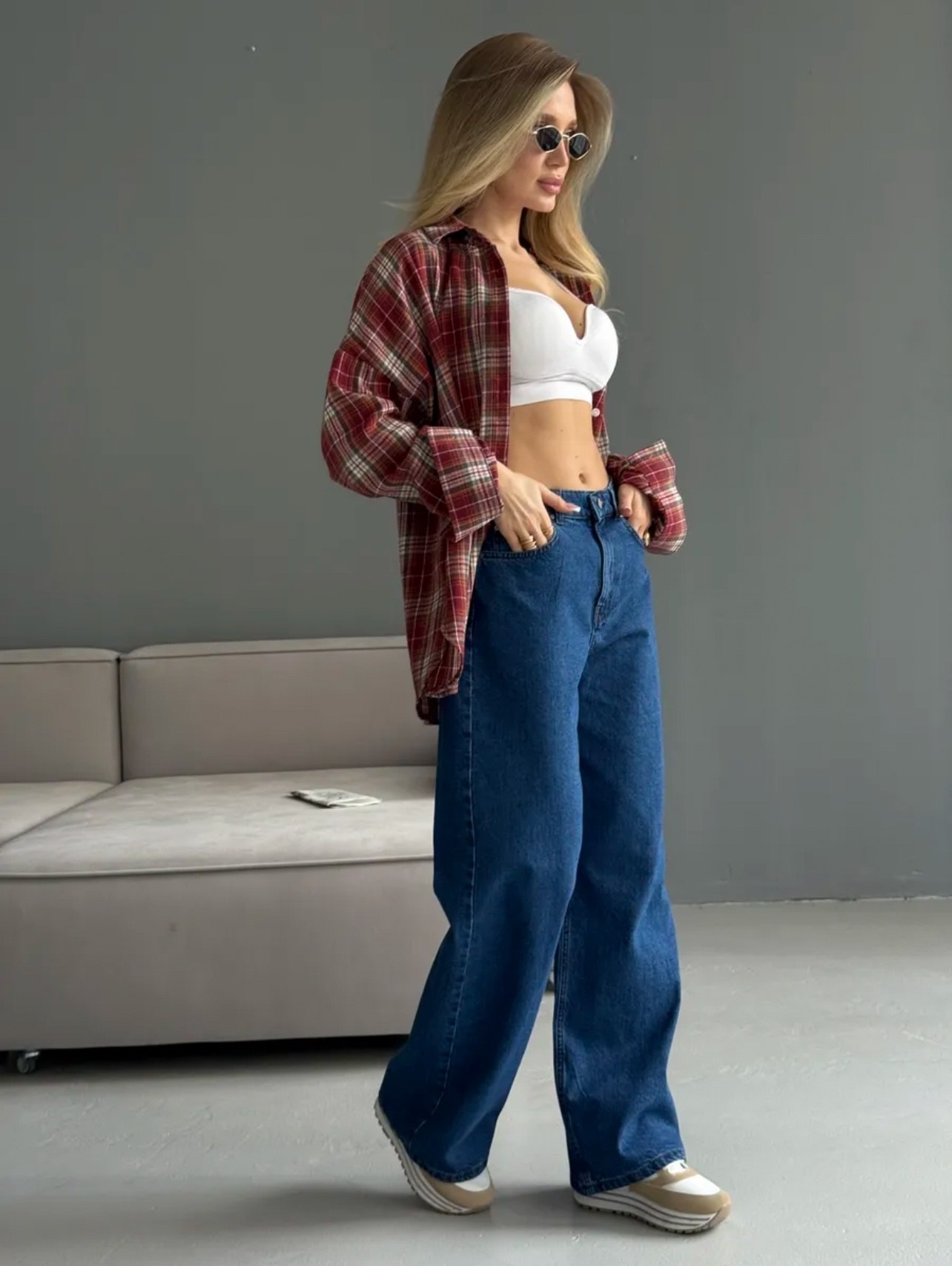 джинсы женские,джинсы широкие,джинсы женские клеш,модные джинсы,одежда джинсы