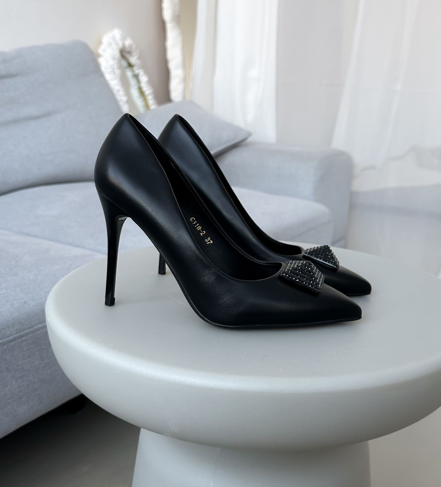 туфли росси джанвито,бежевые туфли,туфли лодочка,туфли лодочки бежевые,туфли лодочки замшевые