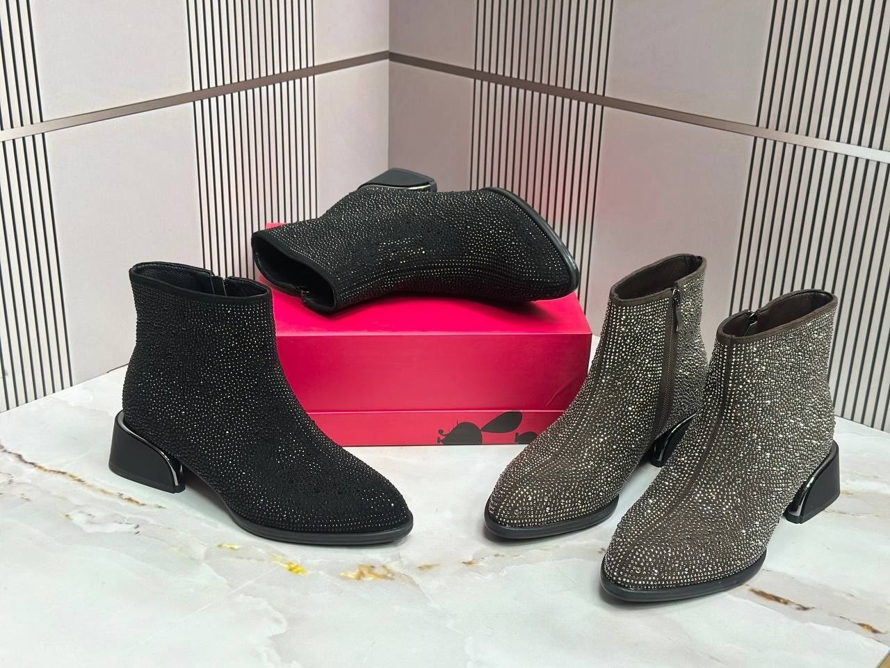 ,женская ,модные ботильоны,сапожки,короткие сапоги