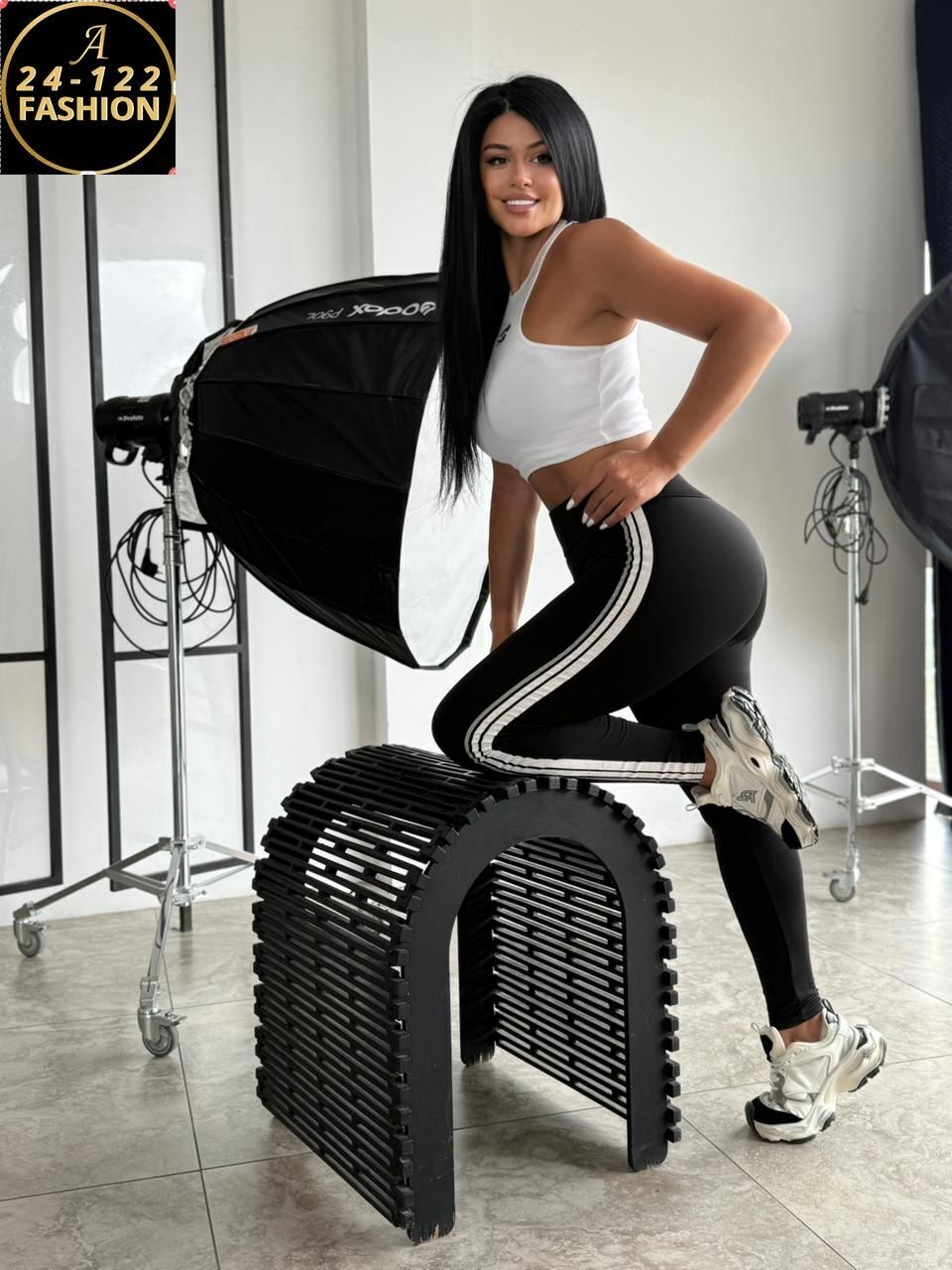 лосины спортивные,спортивные женские лосины,спортивные лосины с лампасами,спортивные леггинсы,спортивные лосины с лампасами леггинсы