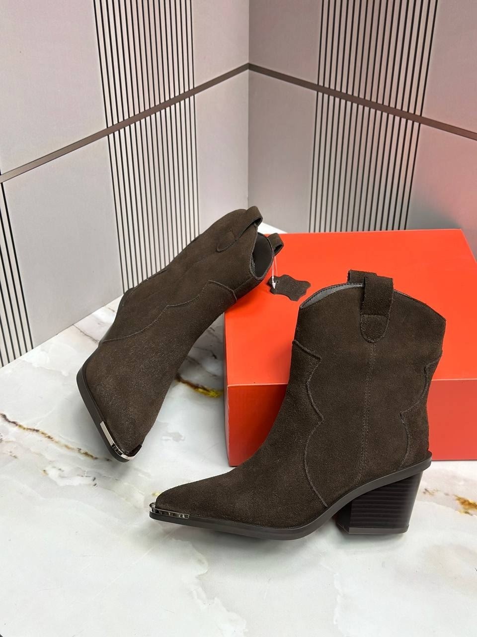 ,ботильоны казаки, женская,казаки замшевые эконика,сапоги казаки женские