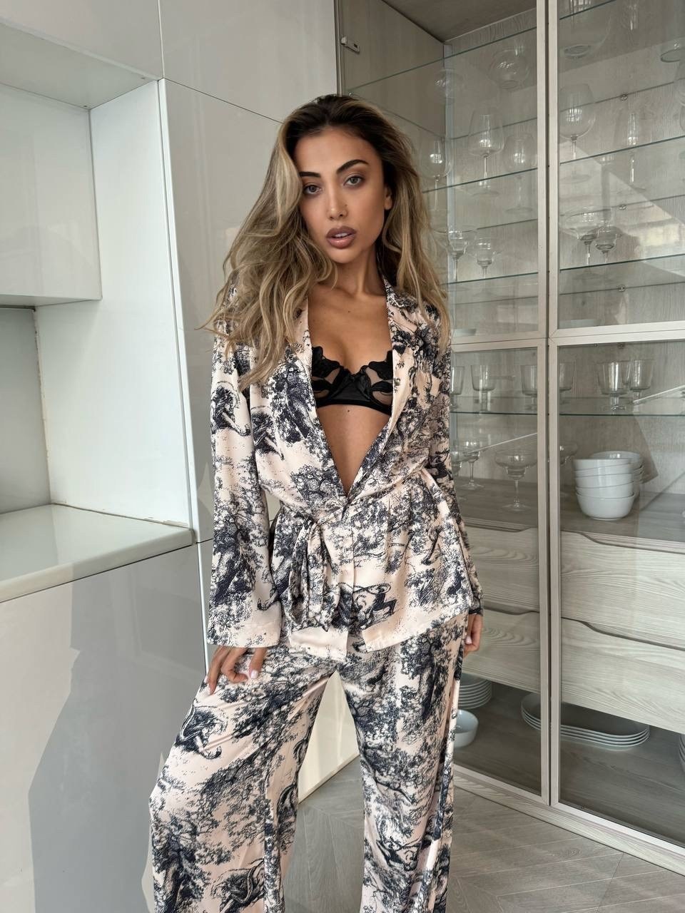 костюм диор,пижамные костюмы,костюм в пижамном стиле,женская пижама,пижама женская армани шелк