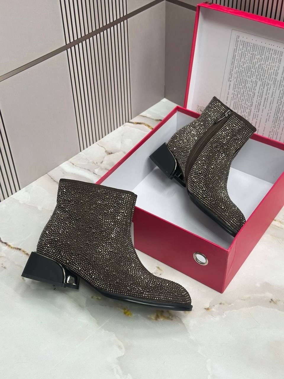 ,женская ,модные ботильоны,сапожки,короткие сапоги