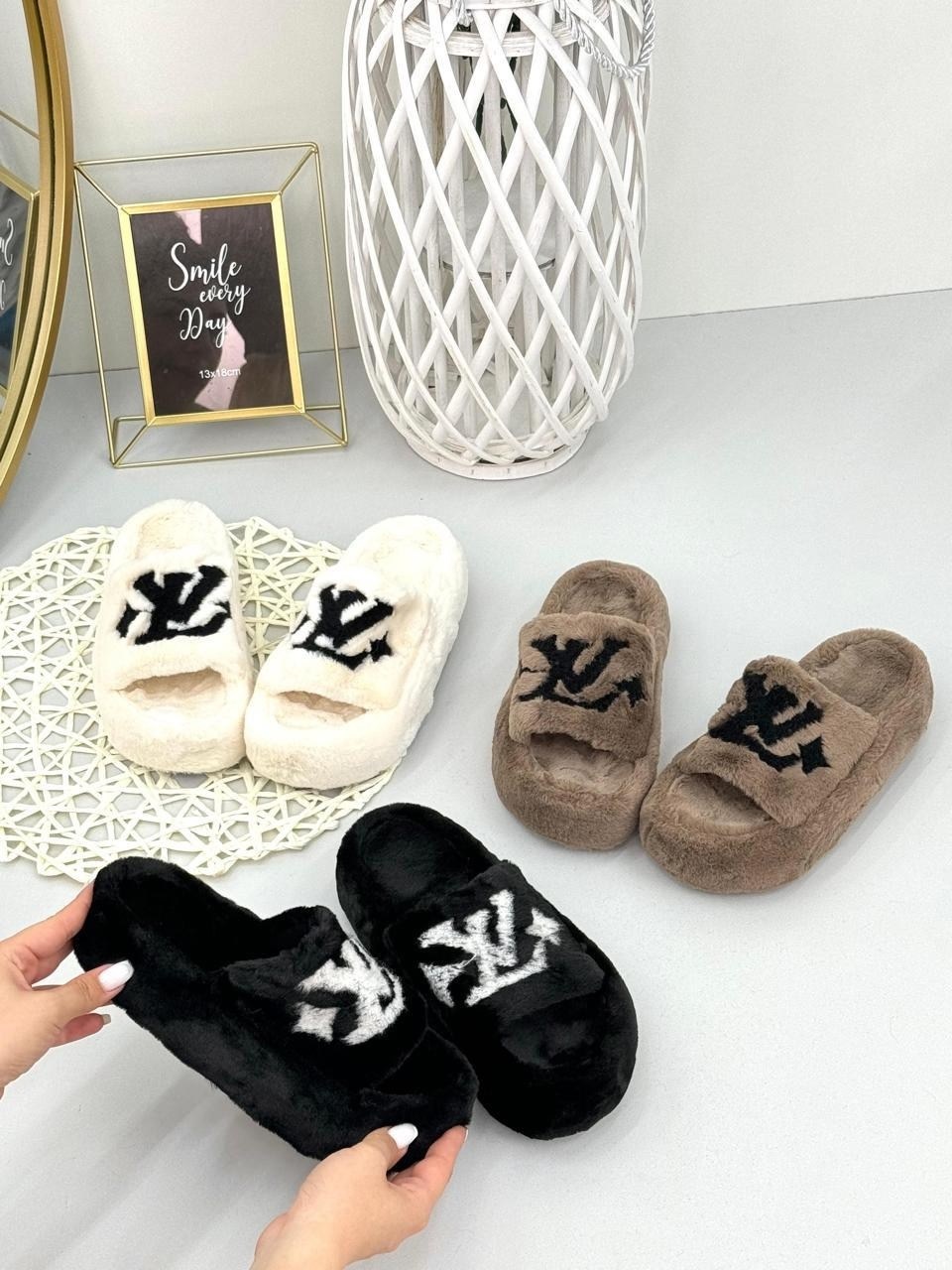 тапочки домашние женские,женские тапочки,тапочки модные,тапки модные,домашние тапочки