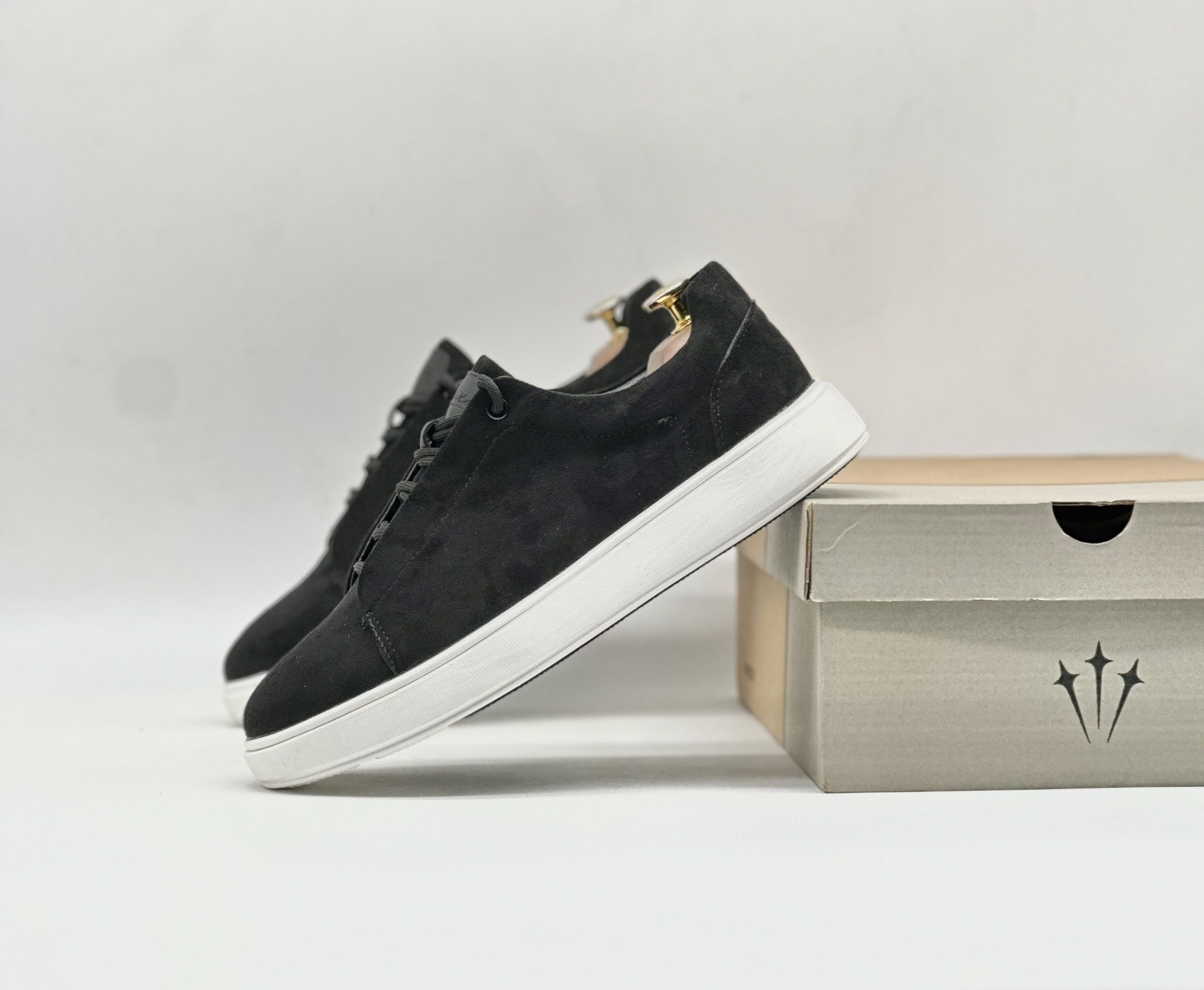 ,кеды кроссовки мужские,замшевые кеды мужские,кроссовки мужской,кеды мужские