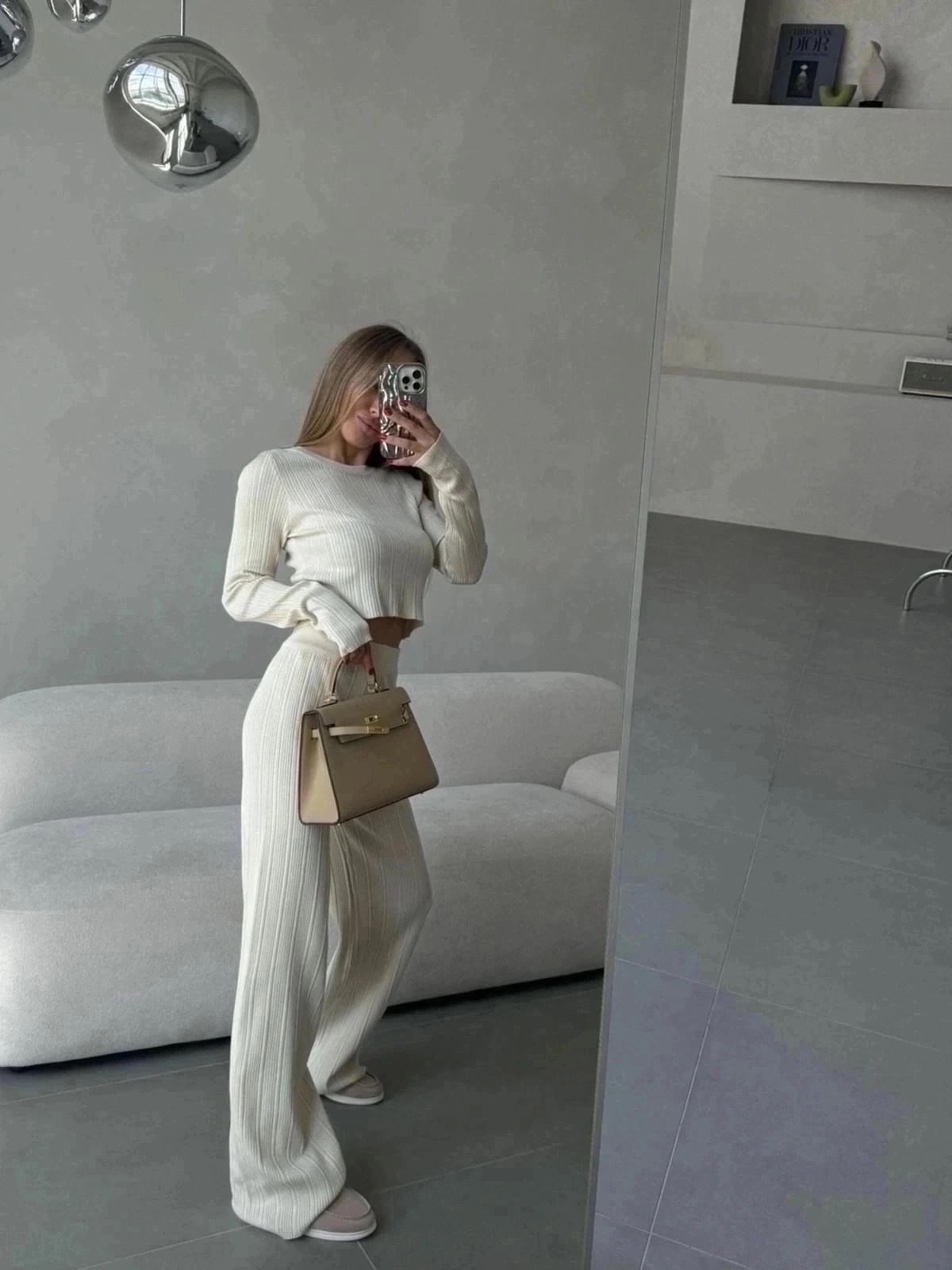 трендовый брючный костюм,костюм с кофтой,трикотажные костюмы,вязаные костюмы,женские костюмы