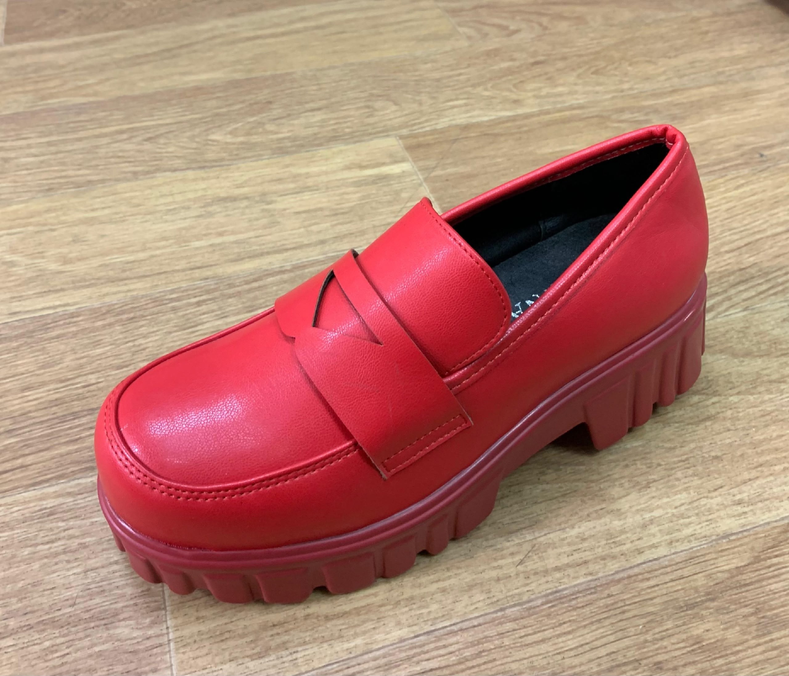 ,женские лоферы,женская ,женские лоферы на платформе,лоферы на платформе