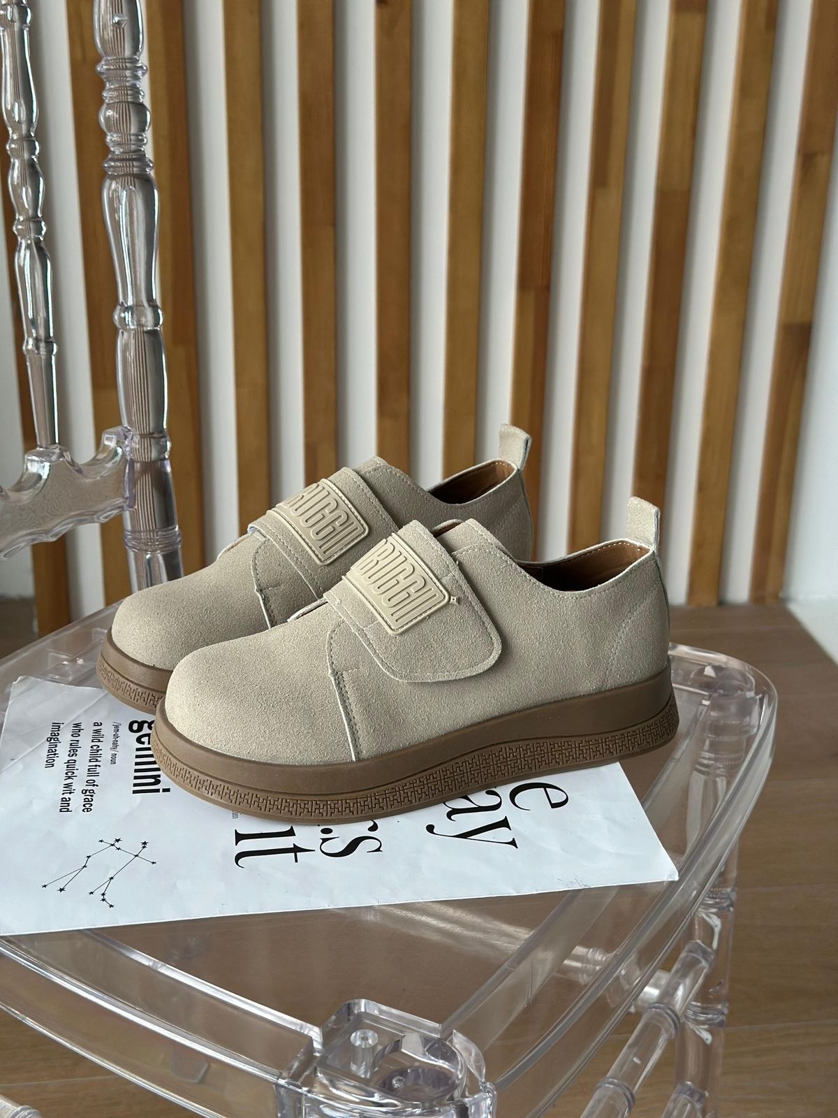 ,женская , повседневные,модная женская ,повседневные туфли