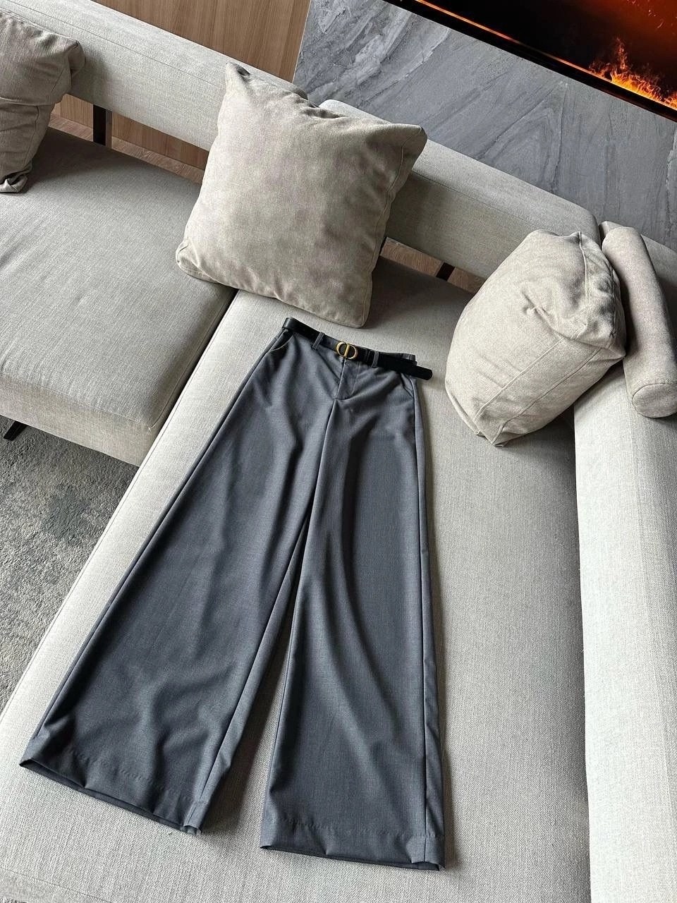 стильные классические брюки,классические брюки,модные брюки 2025,стильные костюмы,брюки палаццо женские