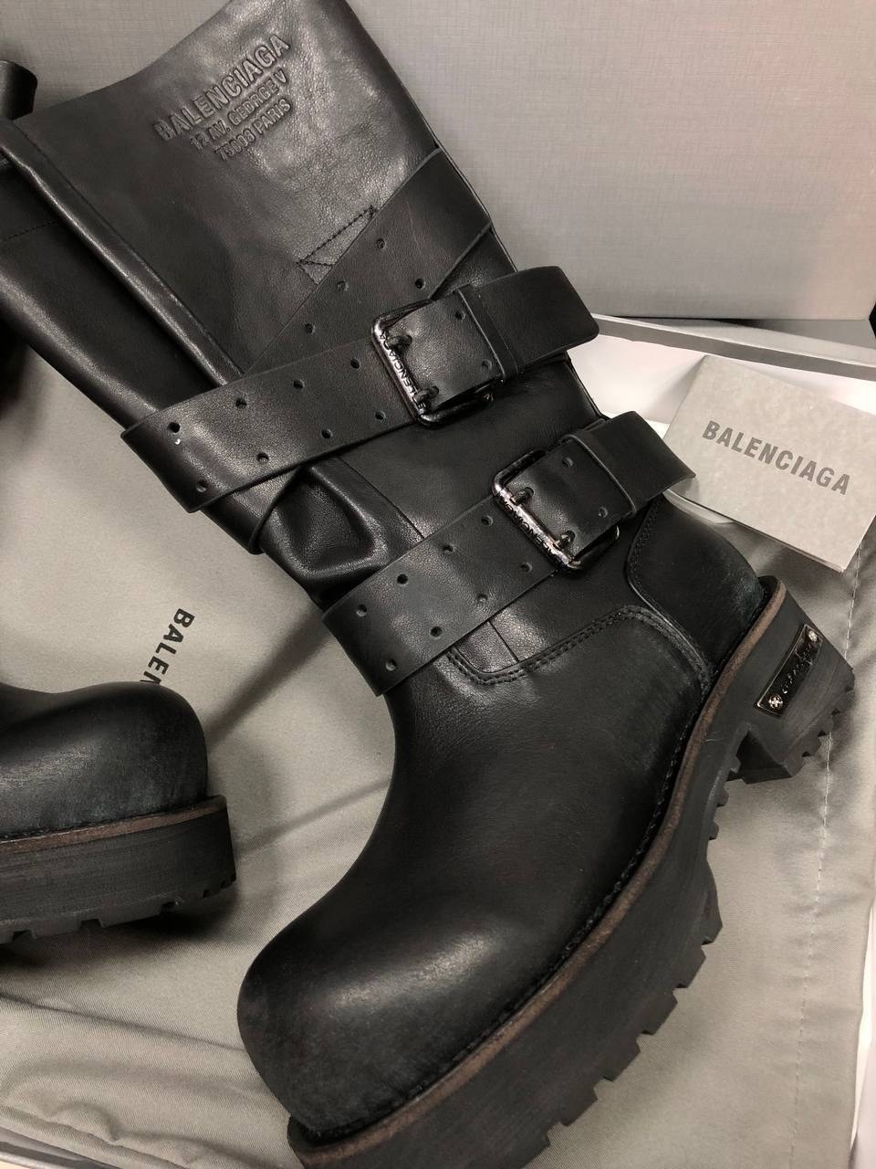 ,высокие ботинки,ботинки большие,женская ,полусапоги