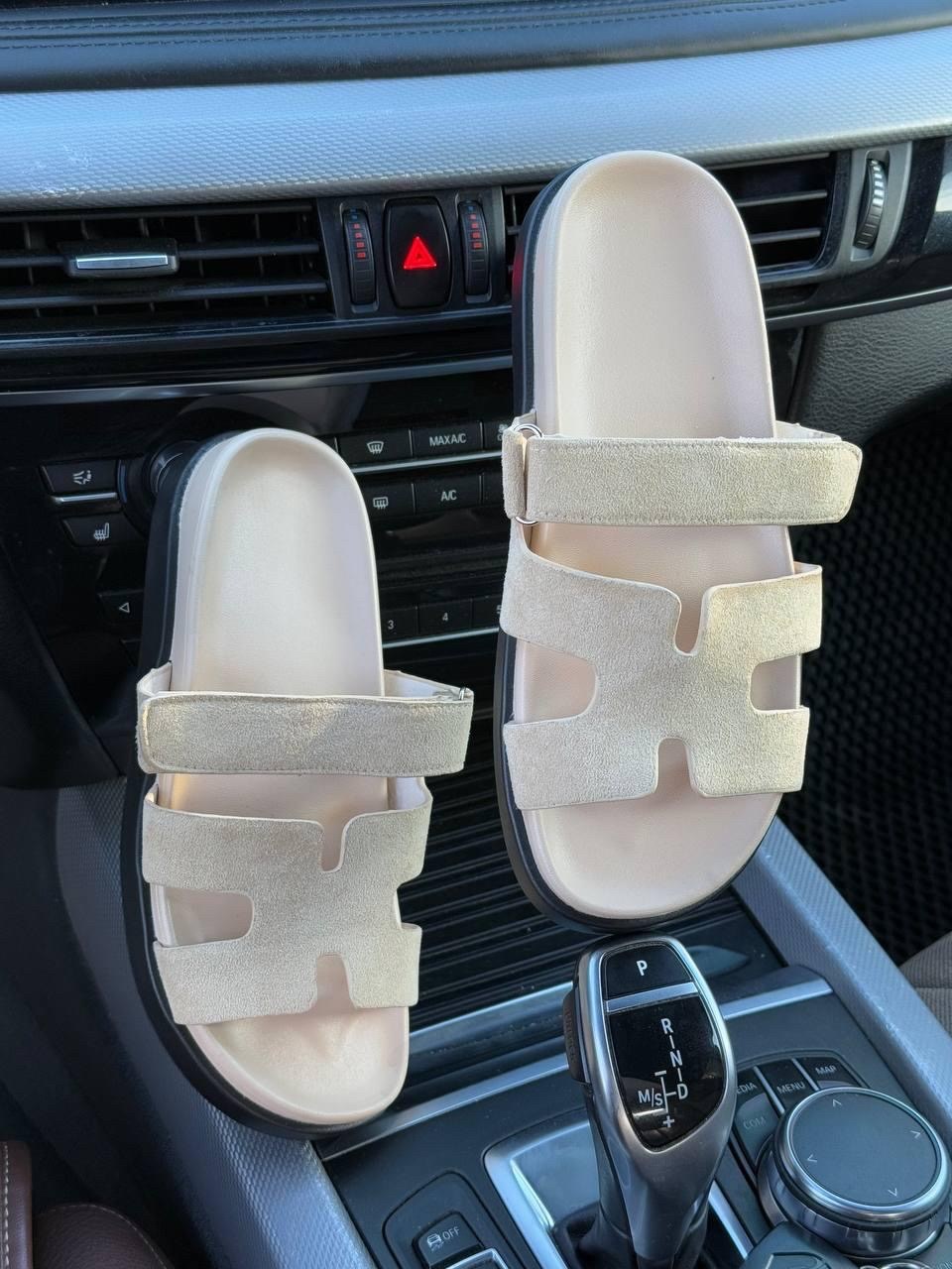 шлепанцы hermes chypre,шлепанцы hermes,шлепки hermes,шлепки эрмес,шлепки hermes женские