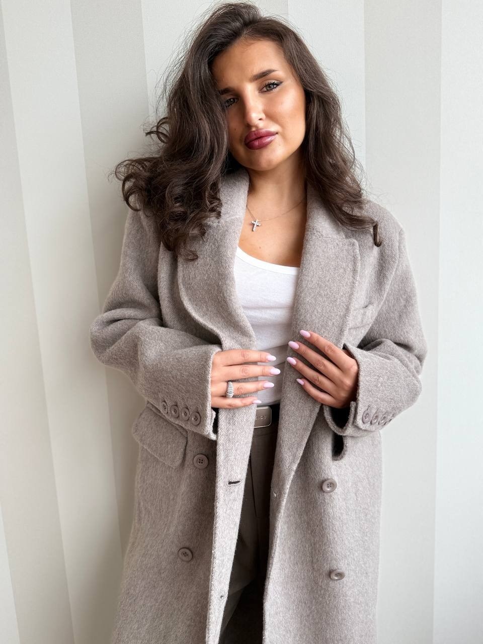 стильное пальто,модное пальто,пальто легкое,женское пальто,шерстяное пальто