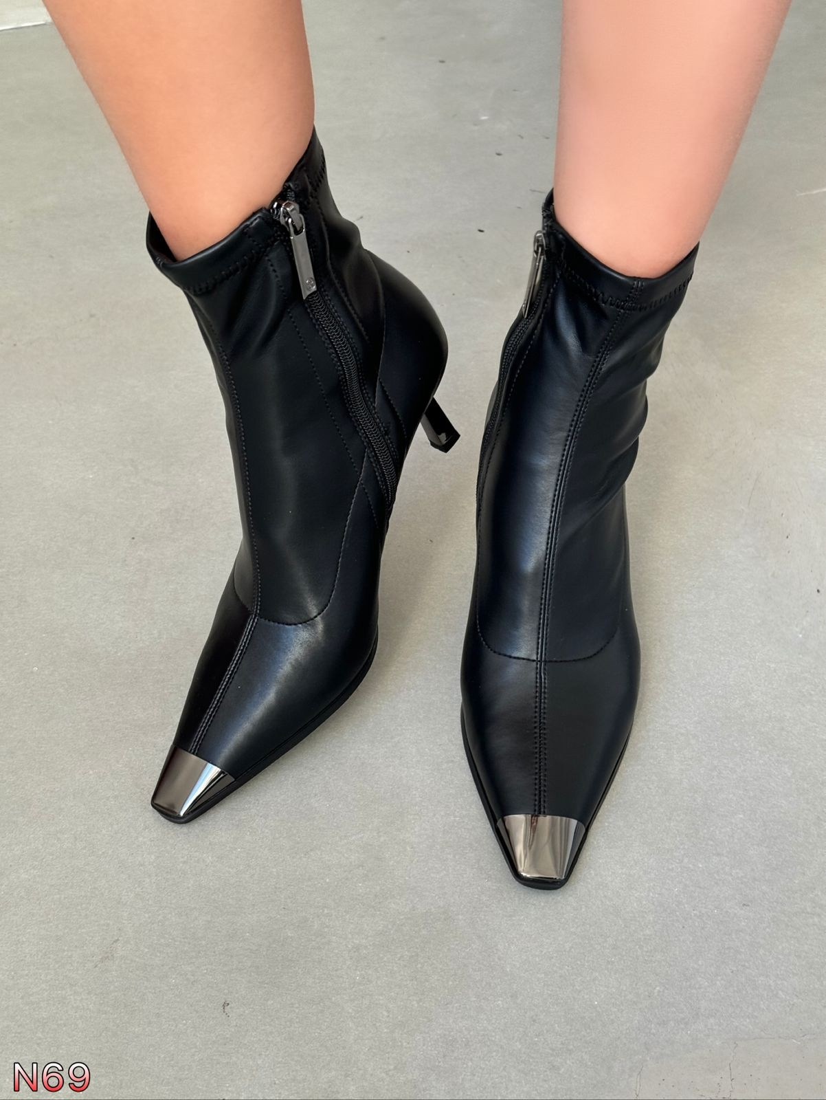 ботильоны женские,ботильоны на шпильках,стильные ботильоны,женские ботильоны с острым носком,ботильоны модные
