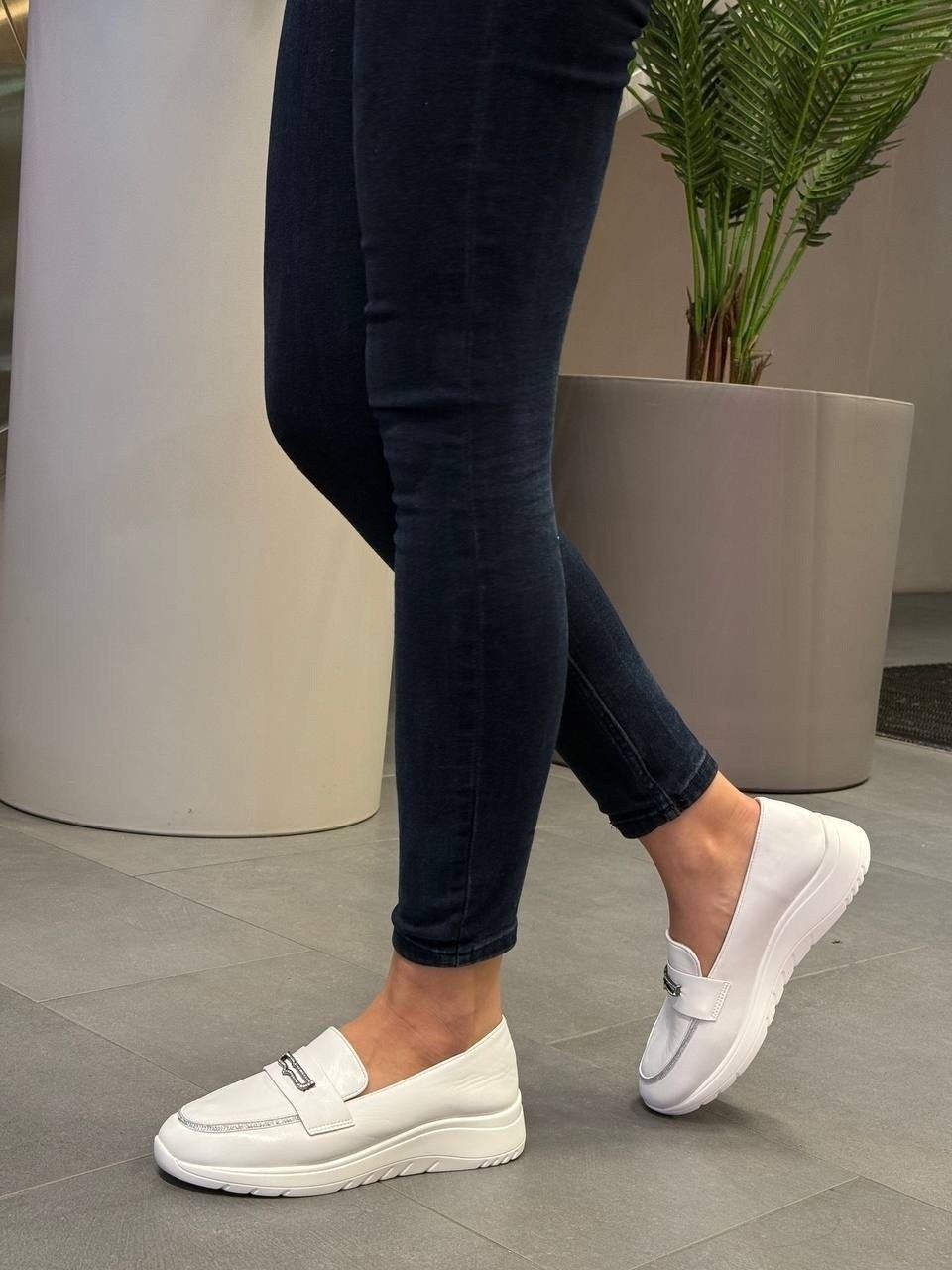 ,мокасины женские,мокасины женские натуральная кожа,лоферы женские,белые лоферы