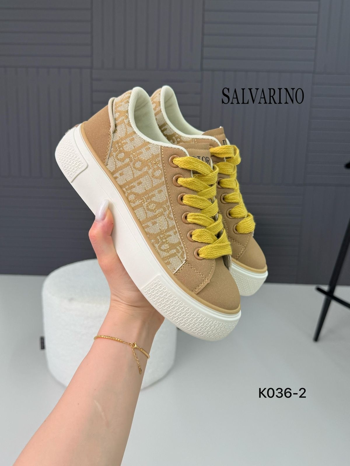 ,кроссовки для женщин,кроссовки dior,диор кроссовки,повседневные кроссовки